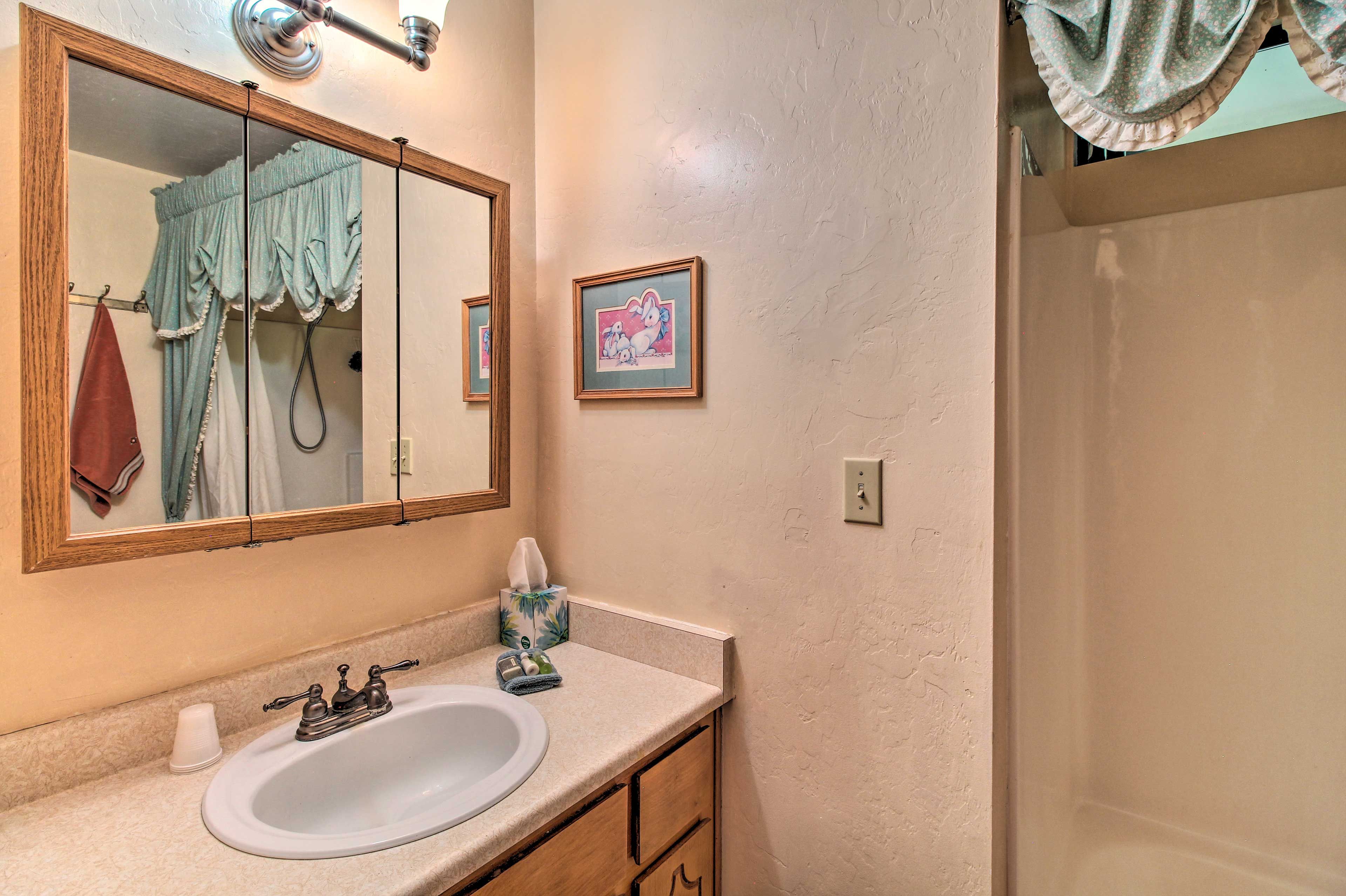 Full Bathroom