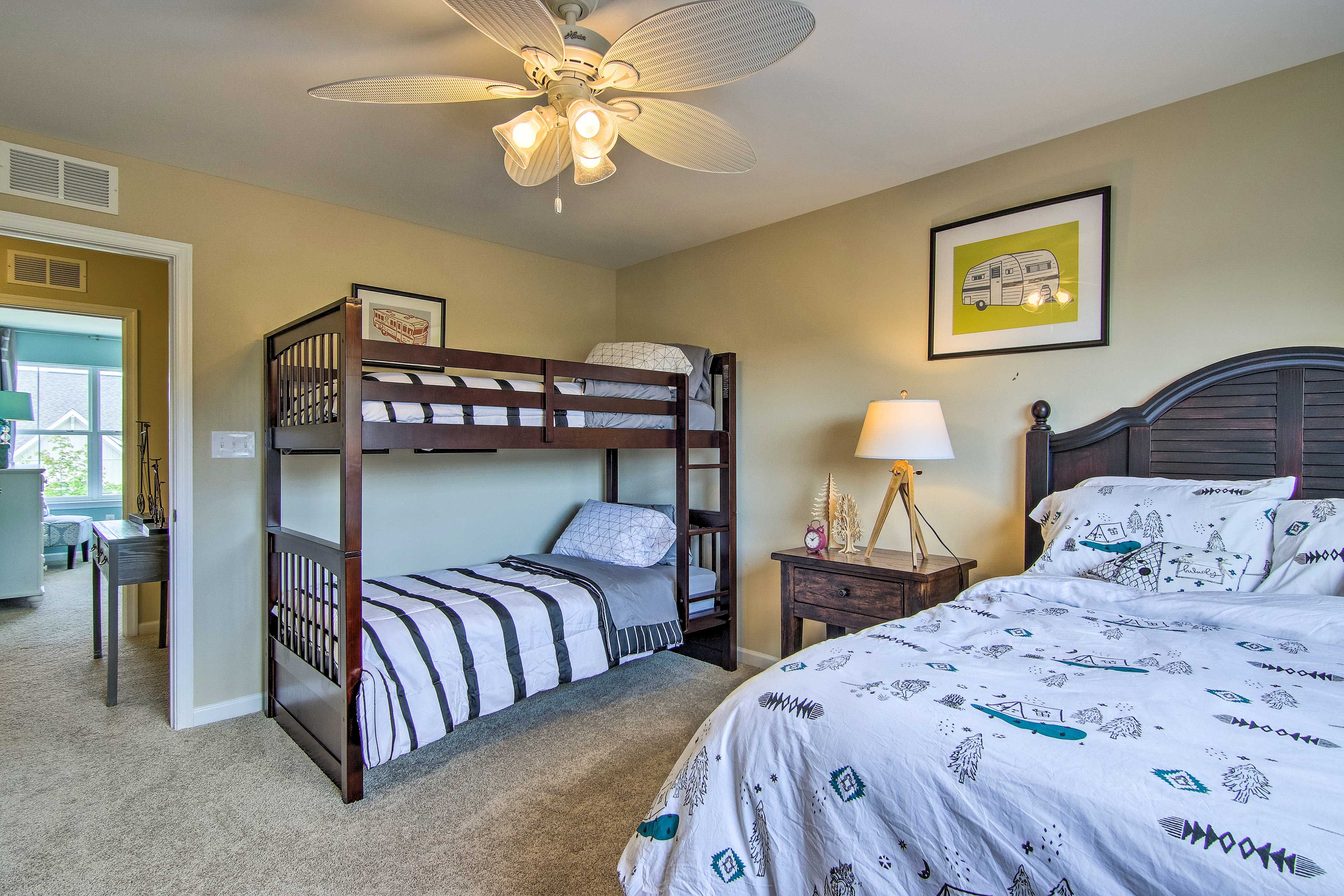 Bedroom 3 | Full Bed, Twin Bunk Bed