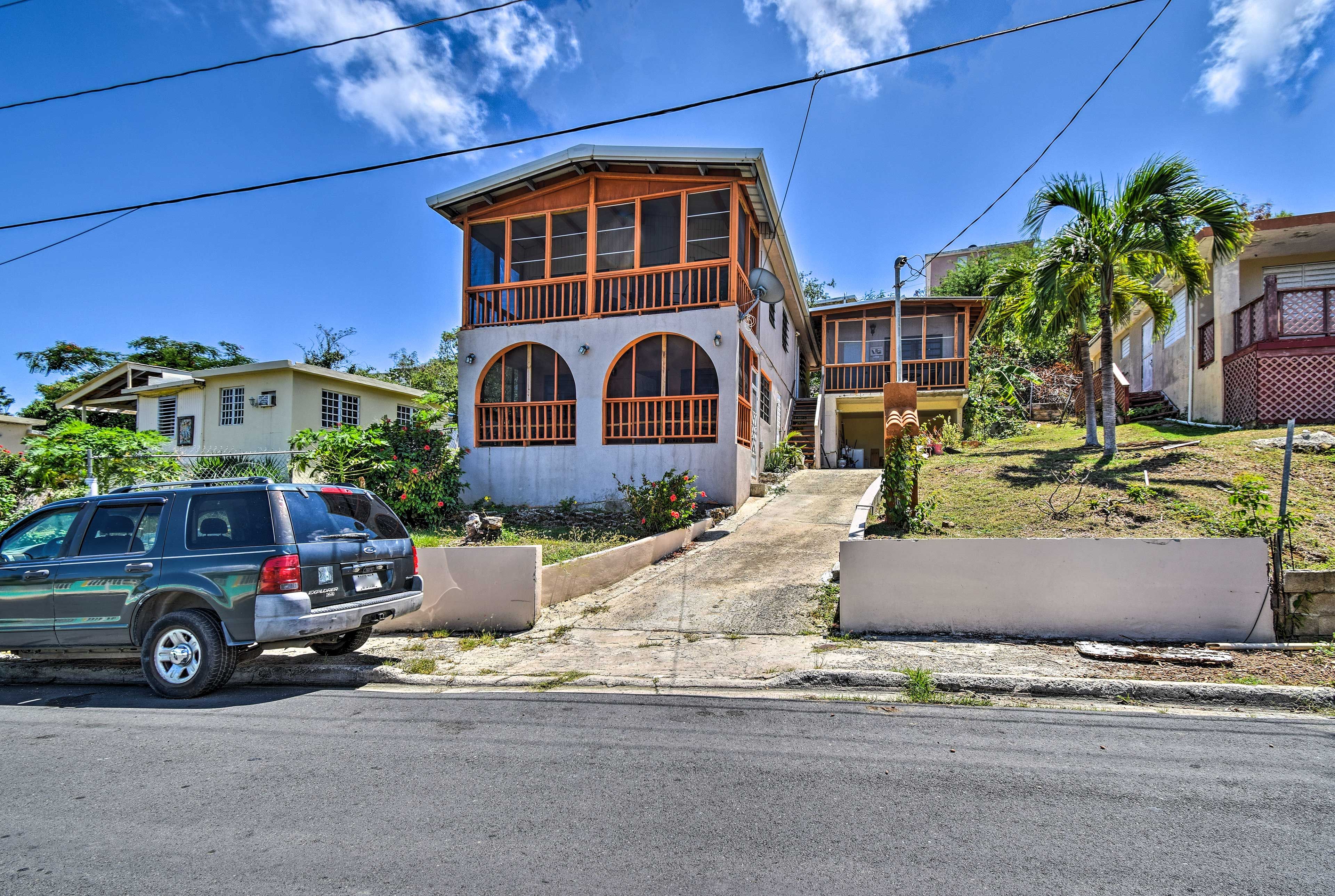 Ensenada Honda Bay is just 200 feet away!