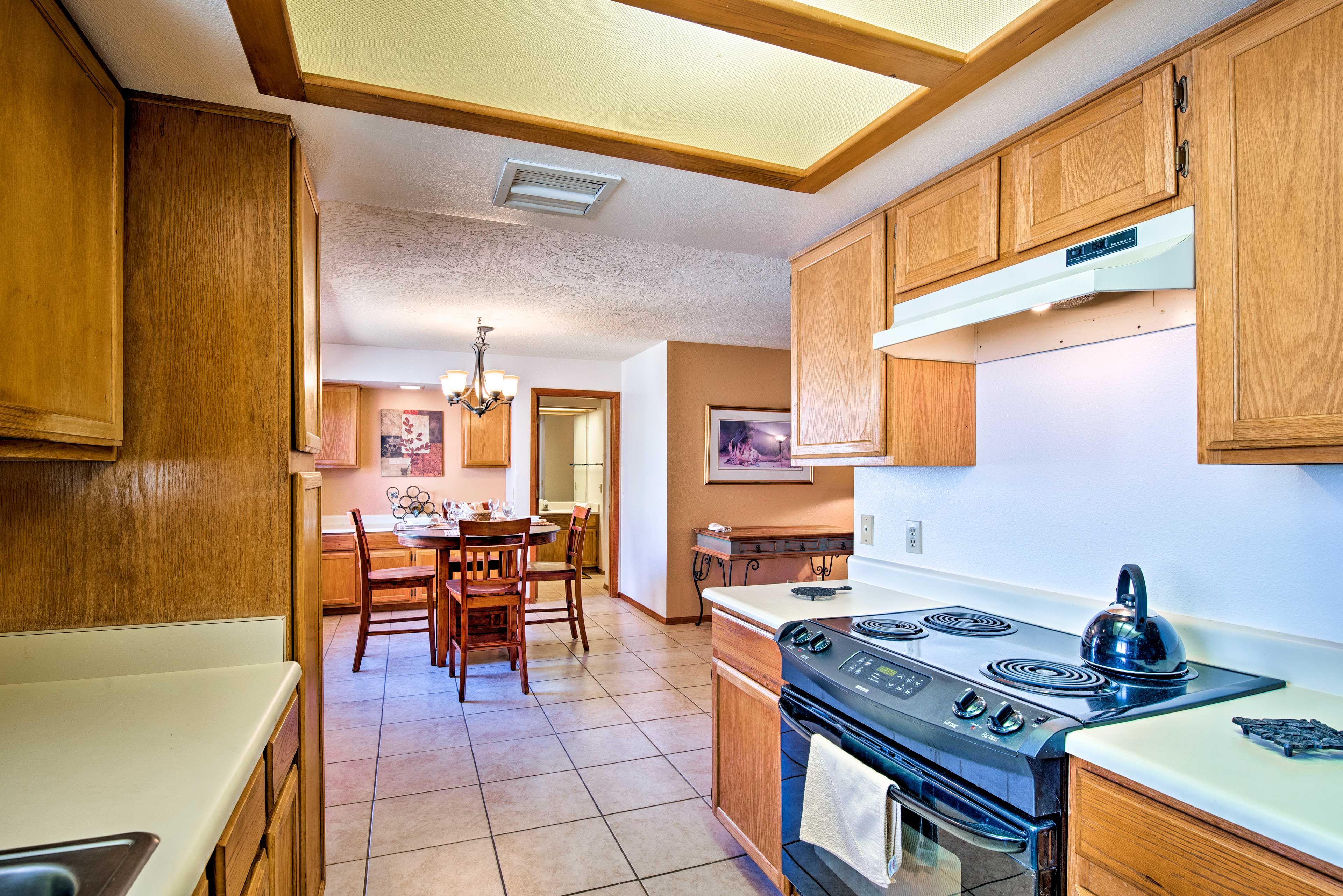 The kitchen is fully stocked with all your culinary essentials!
