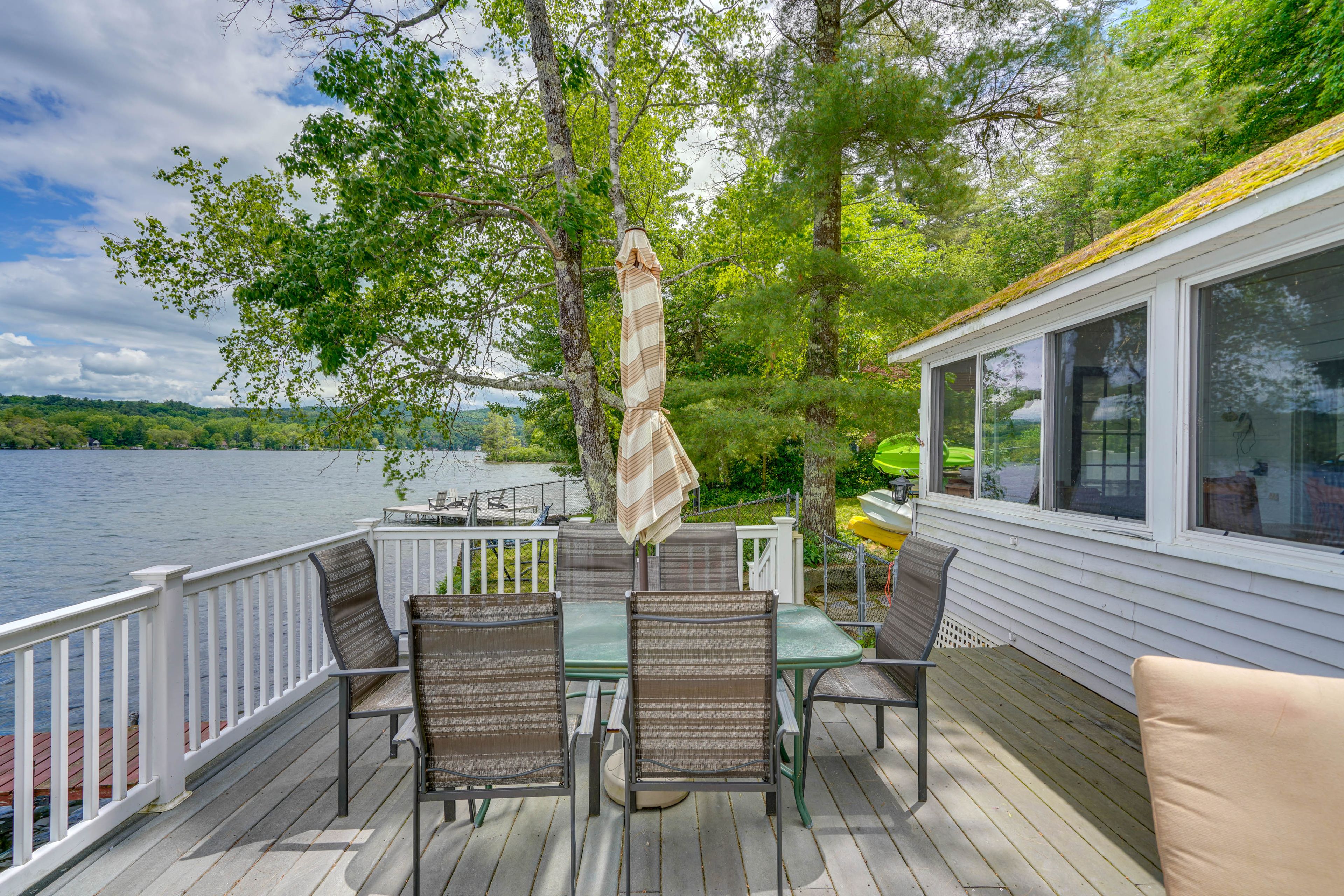 Private Deck