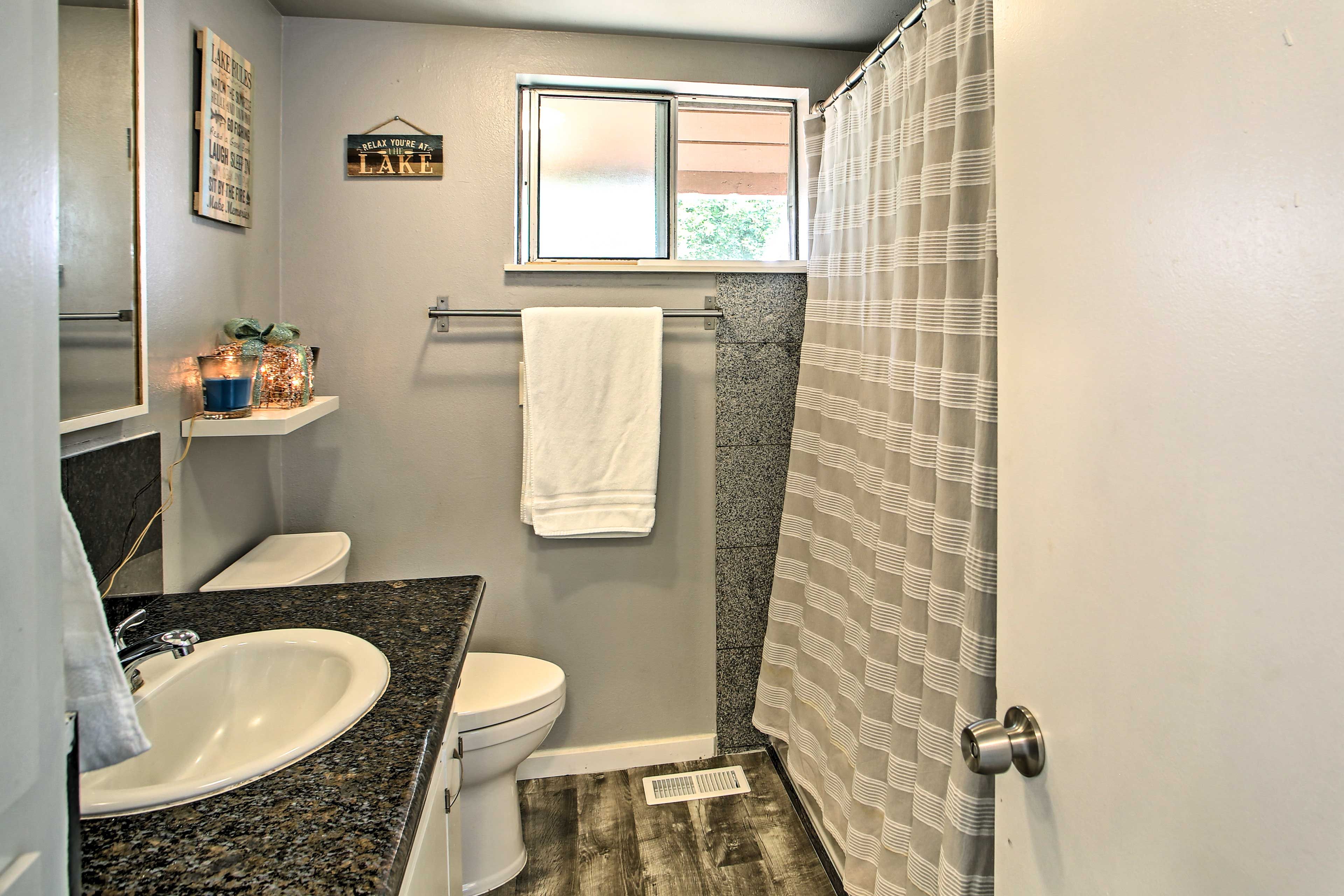 Full Bathroom