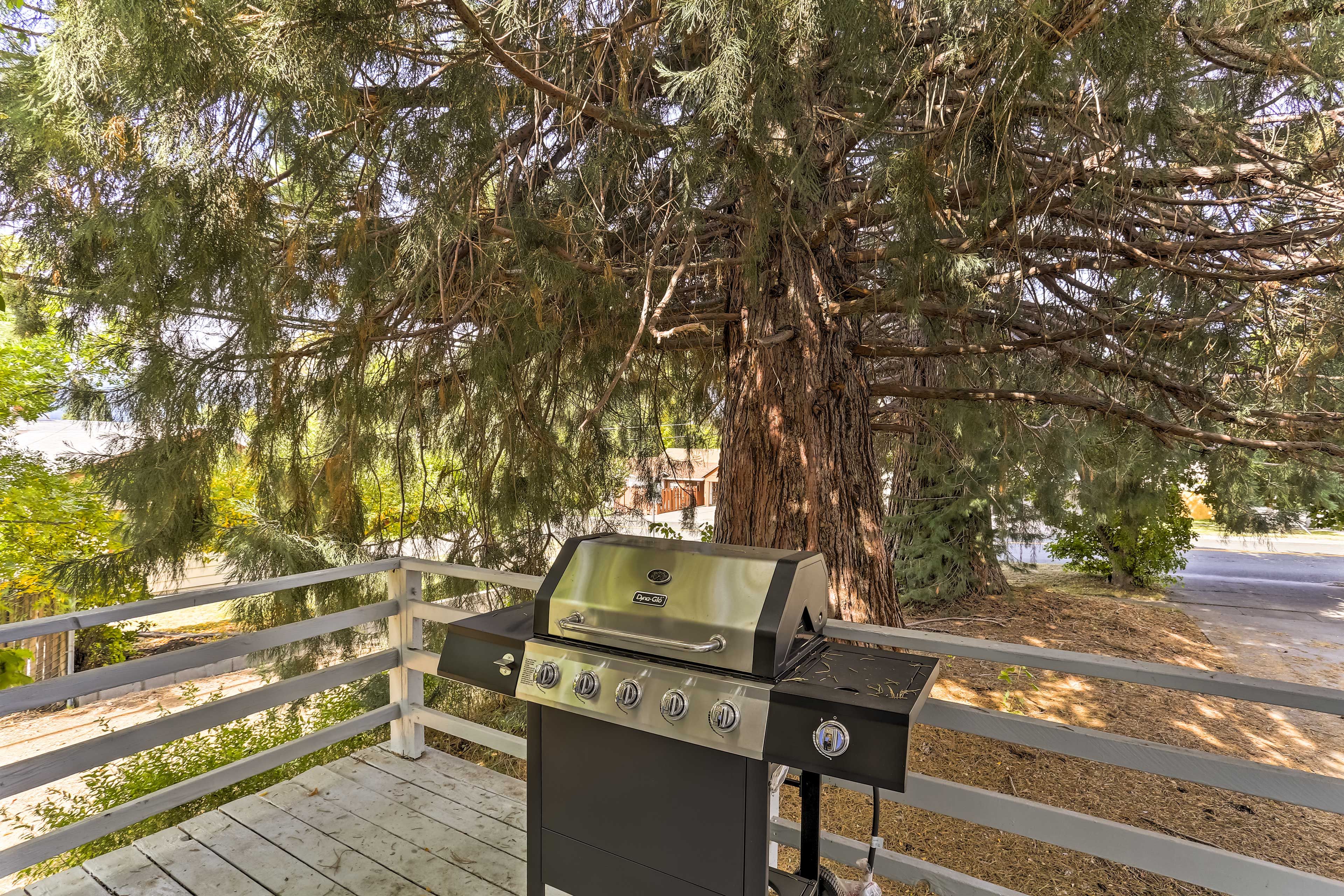 Private Deck | Gas Grill | Outdoor Seating