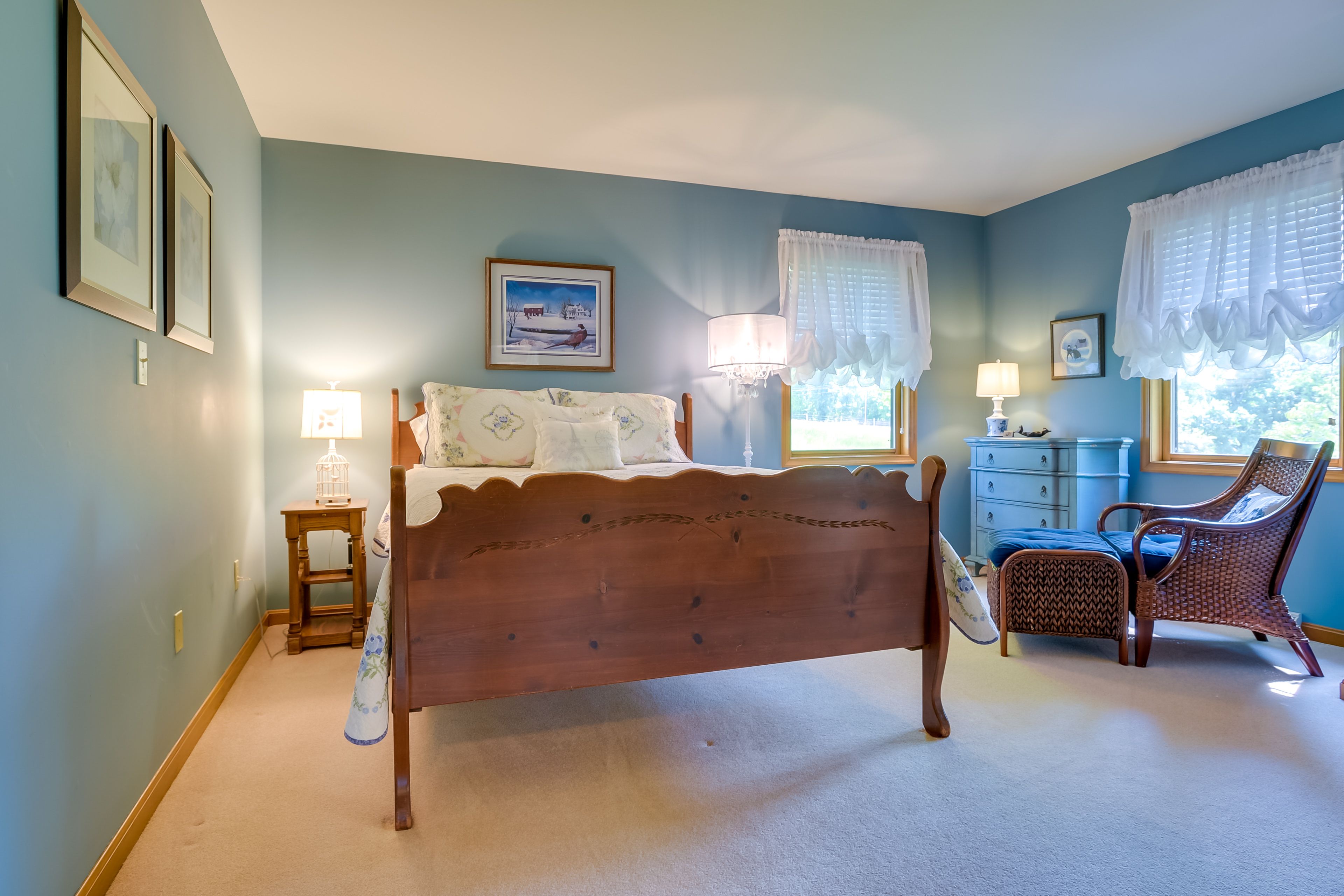 Bedroom 1 | Queen Bed | Linens Provided | En-Suite Bathroom