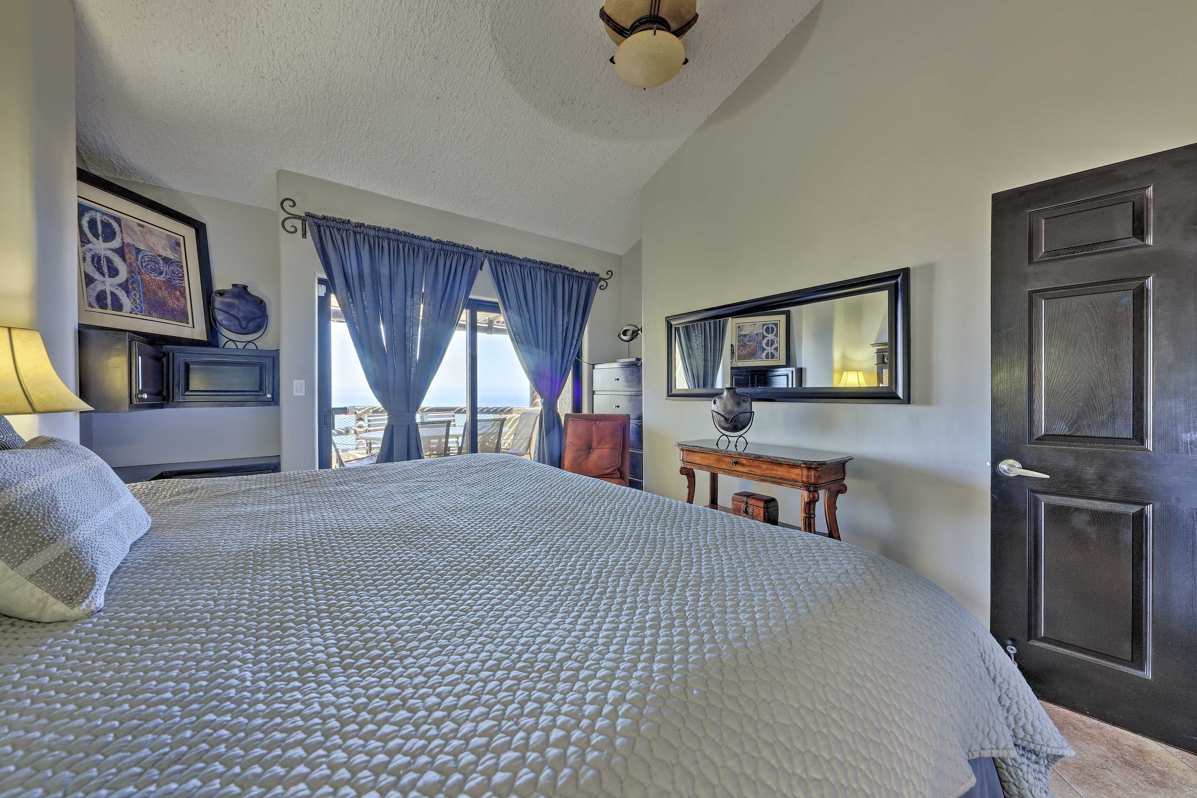 Bedroom 1 | Linens Provided