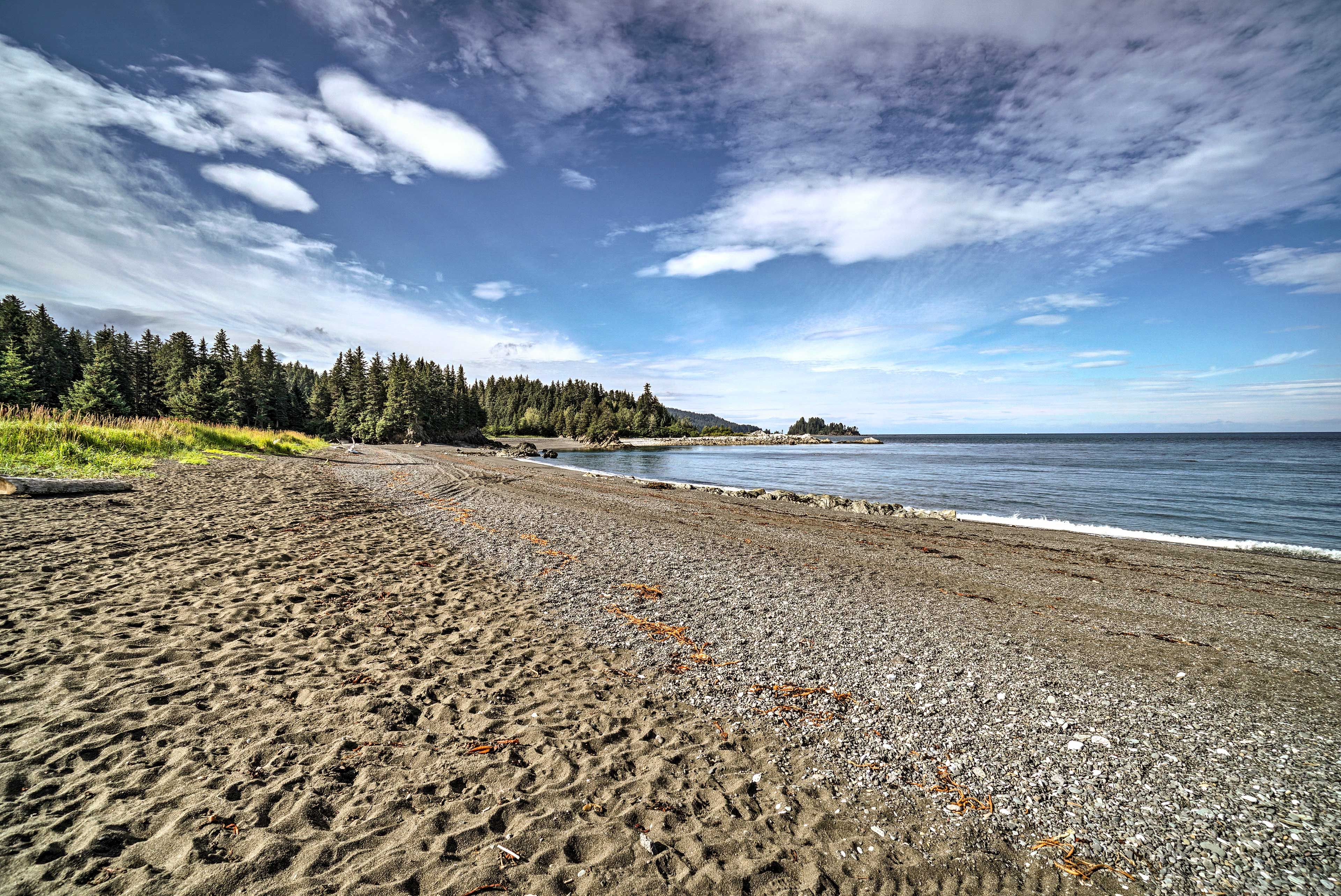 Enjoy Outside Beach during low tide.