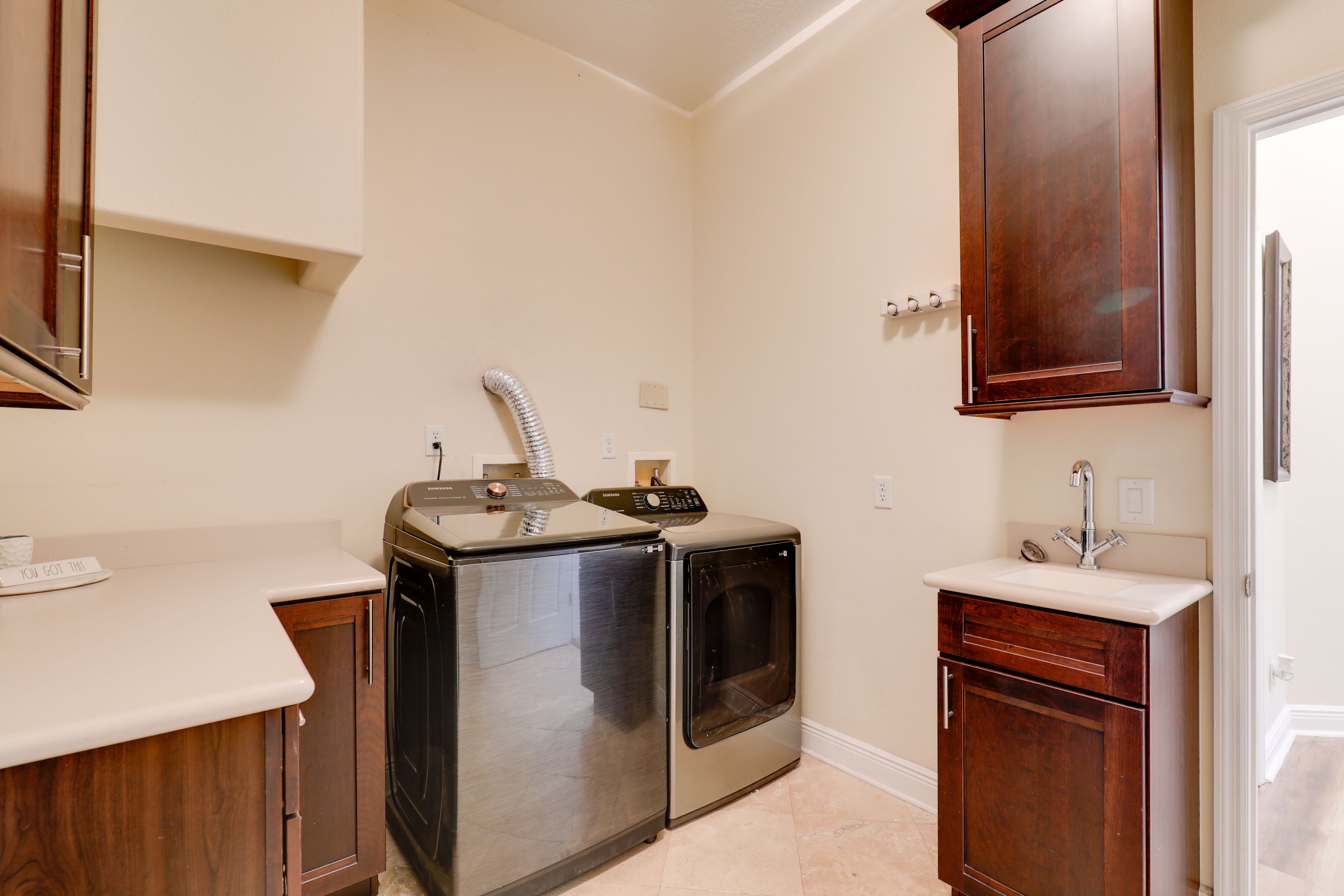 Washer & Dryer