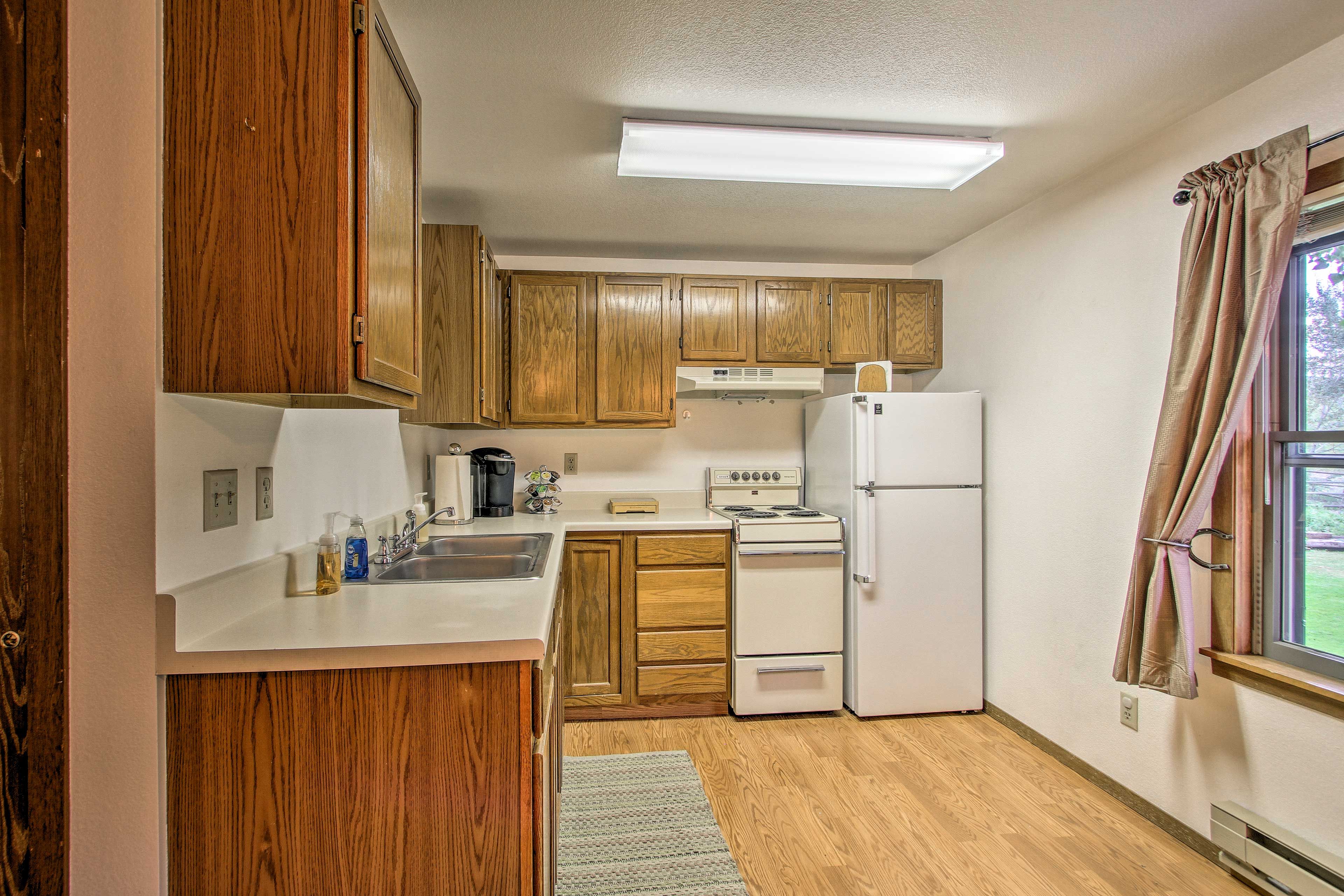 Well-Equipped Kitchen