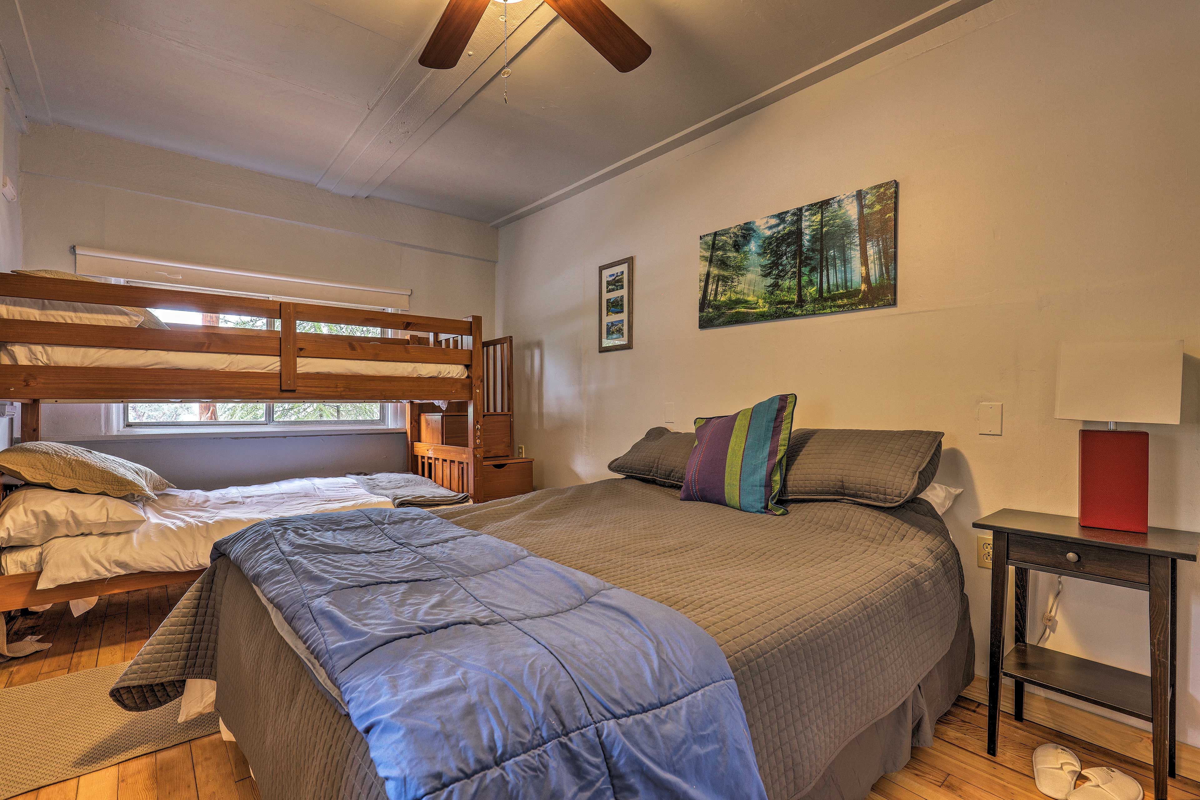 Bedroom 1 | Queen Bed | Twin Bunk Bed