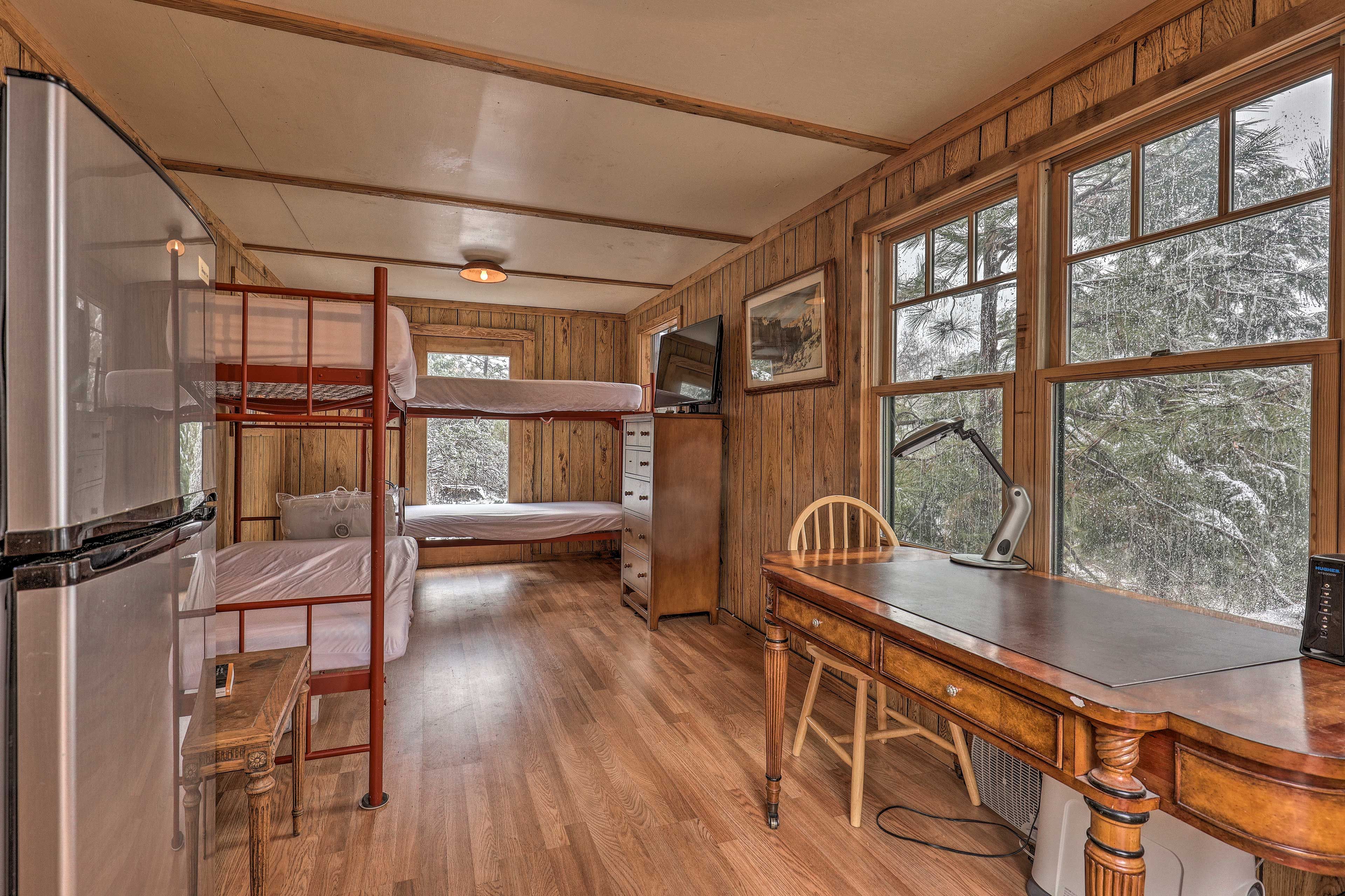 Bedroom 2 (Bunkhouse) | 2 Twin Bunk Beds
