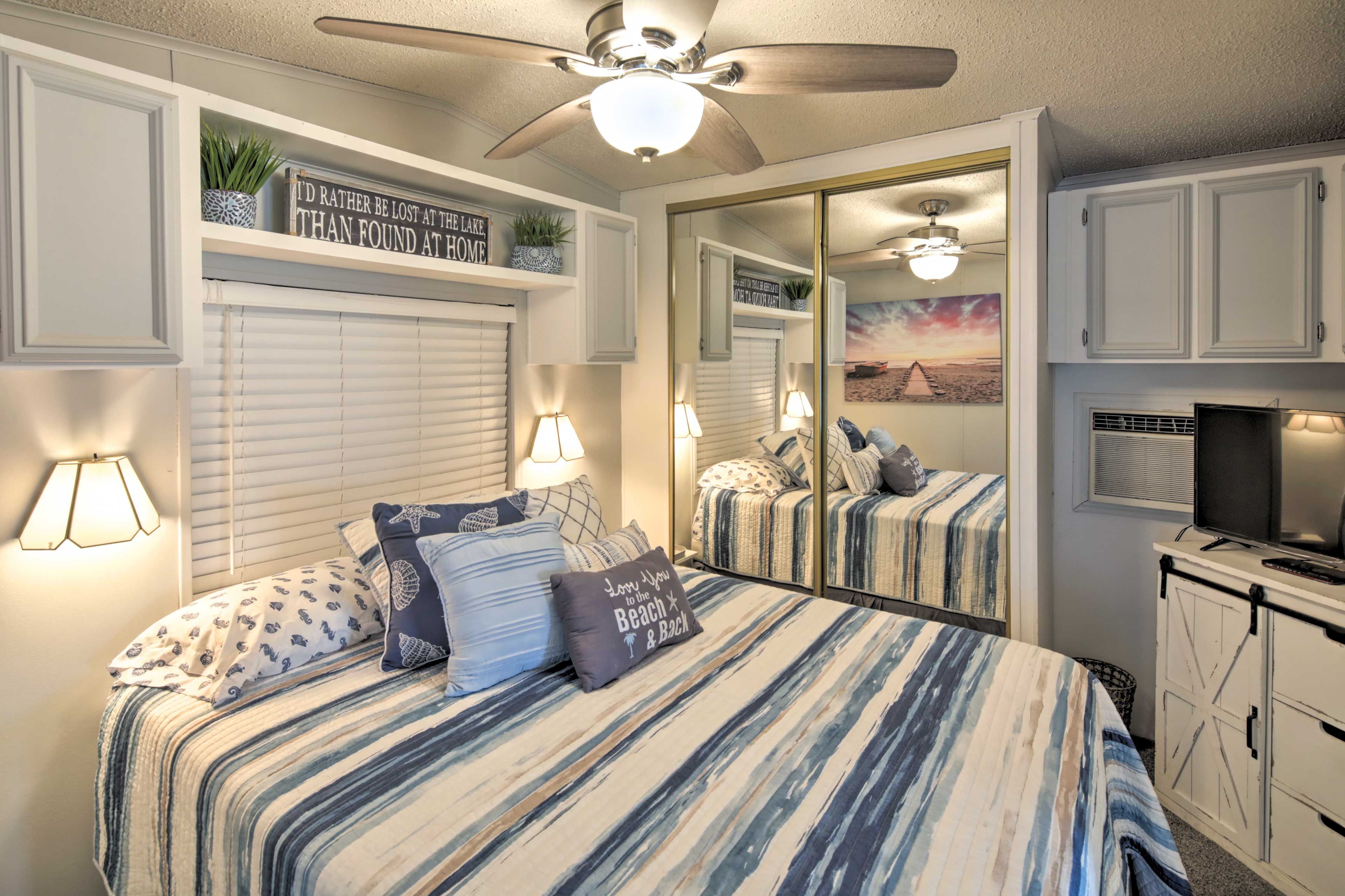 Bedroom 2 | Queen Bed | Cable TV