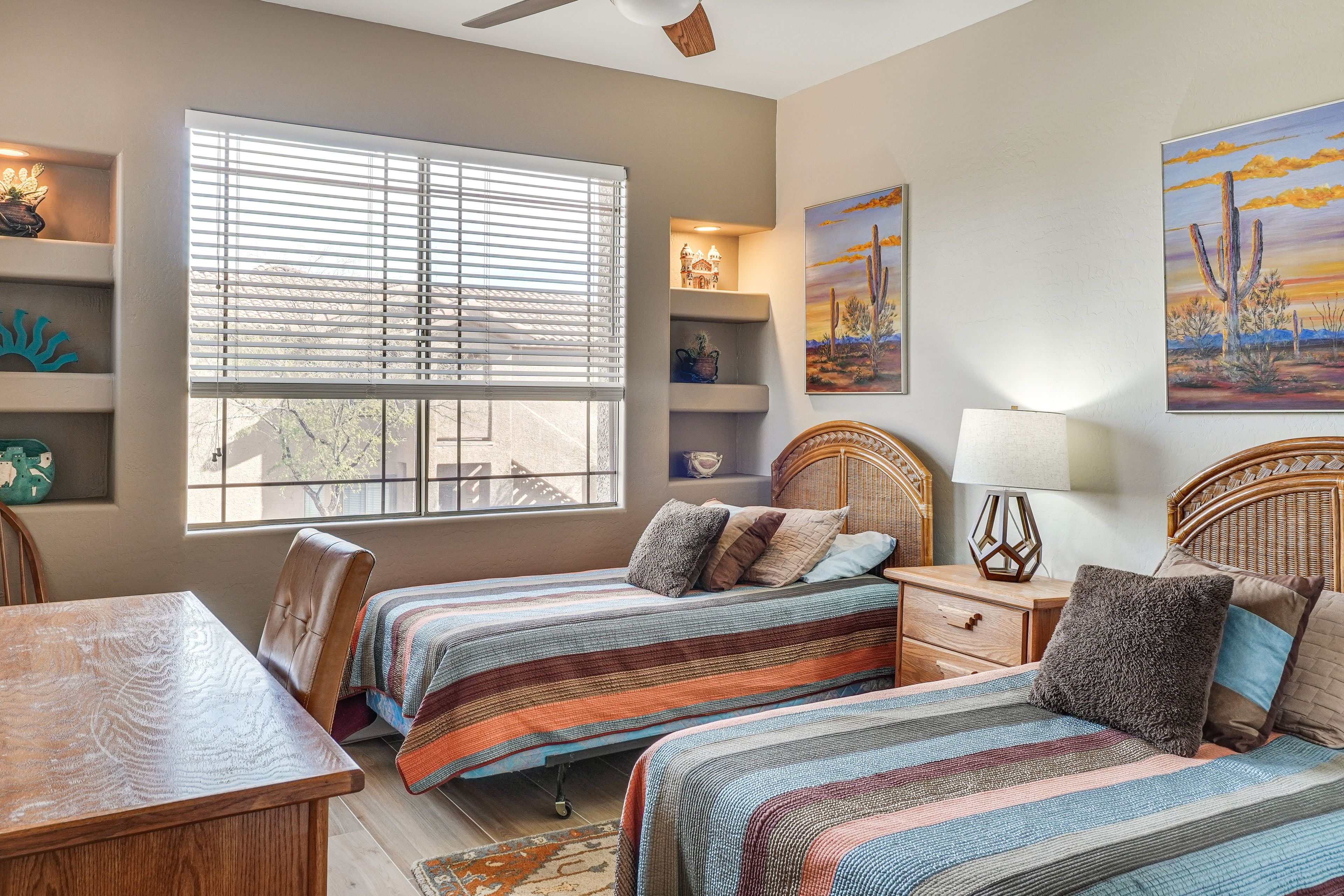 Bedroom 3 | 2 Twin Beds