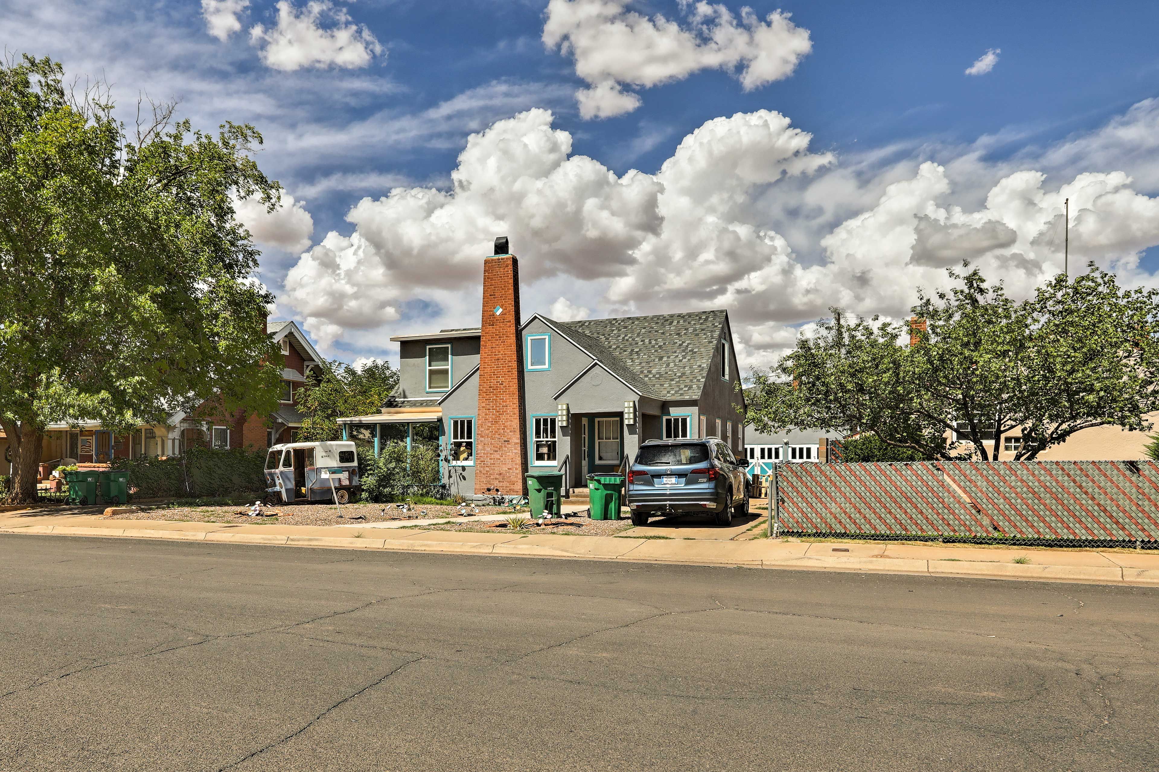 This Winslow apartment is close to an array of outdoor adventures.