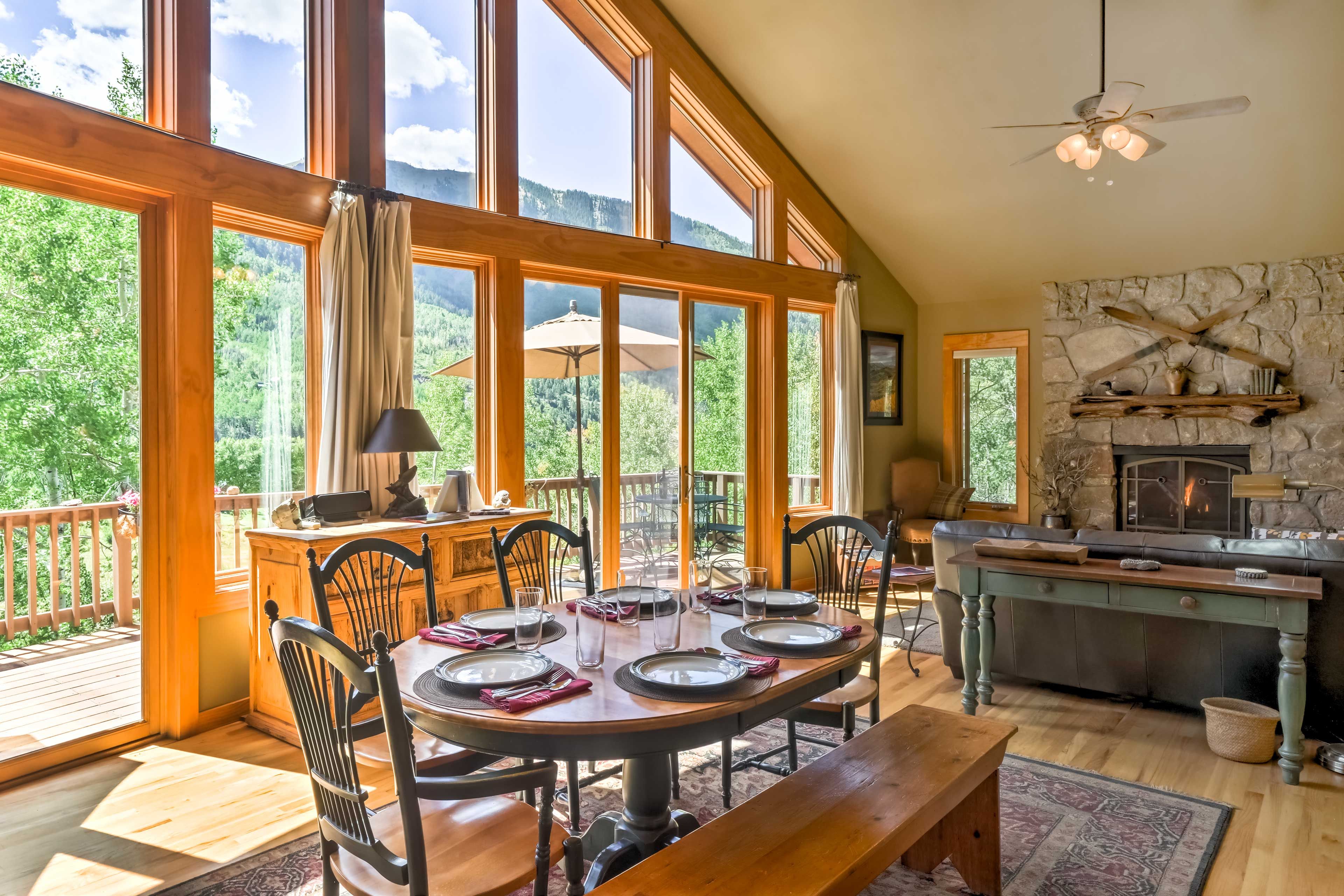 Dining Area | Dishware & Flatware