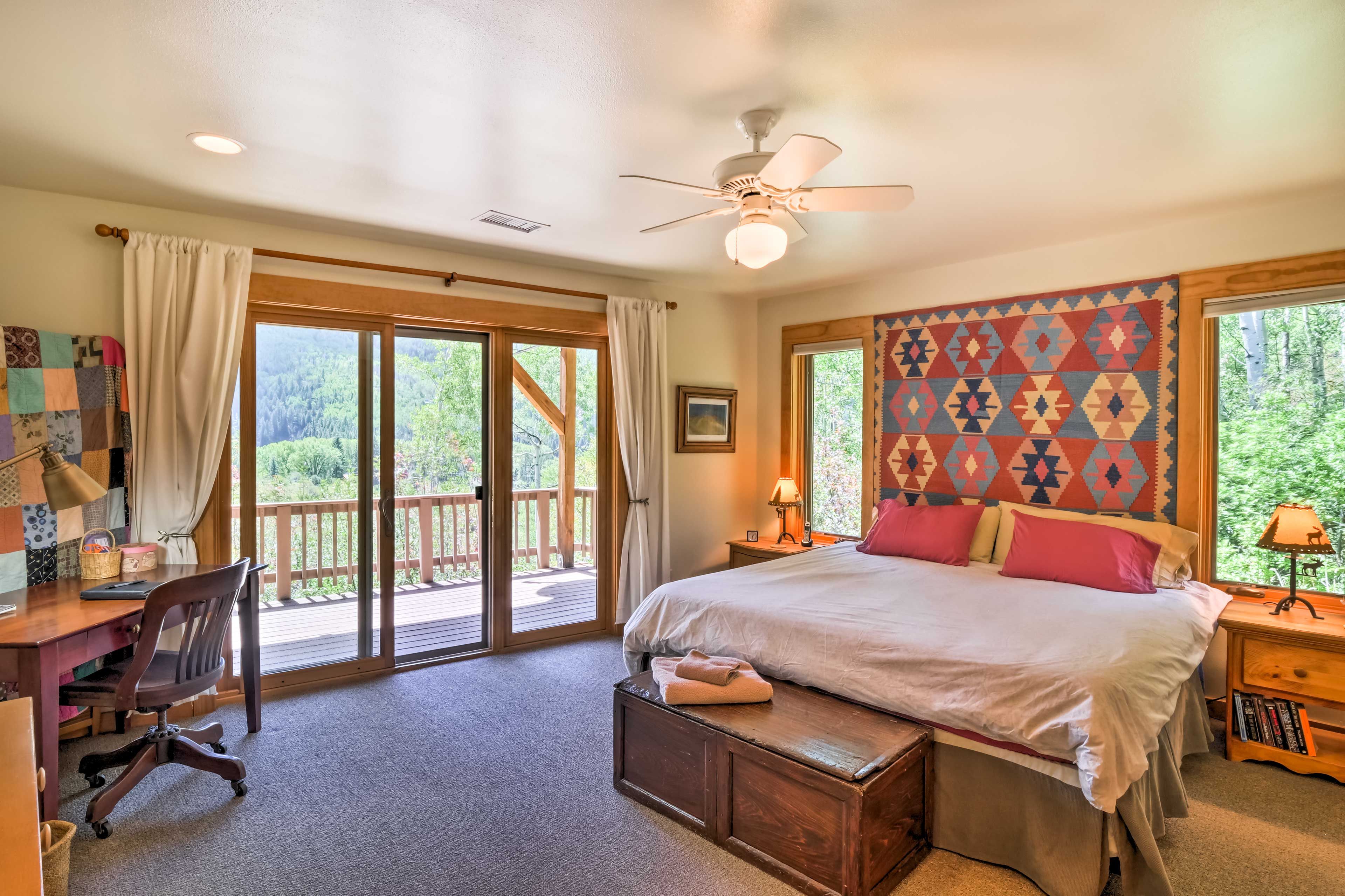 Bedroom 2 | King Bed