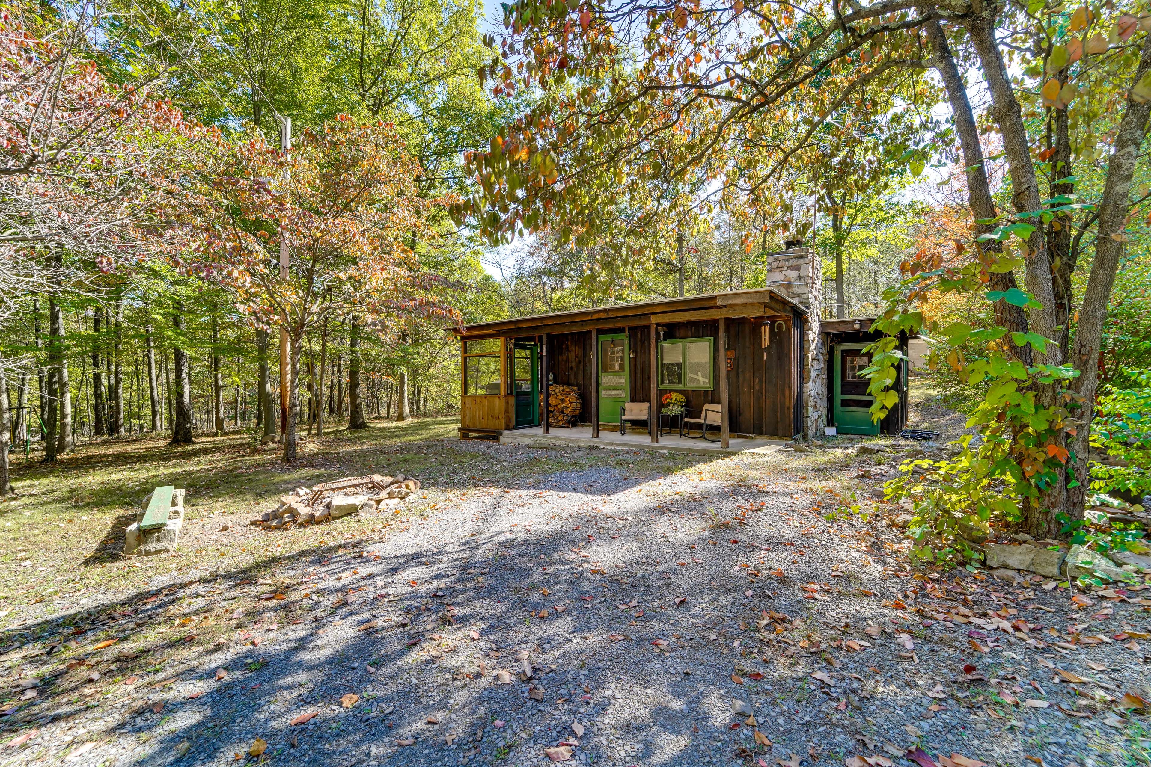 Parking | Driveway (5 Vehicles)
