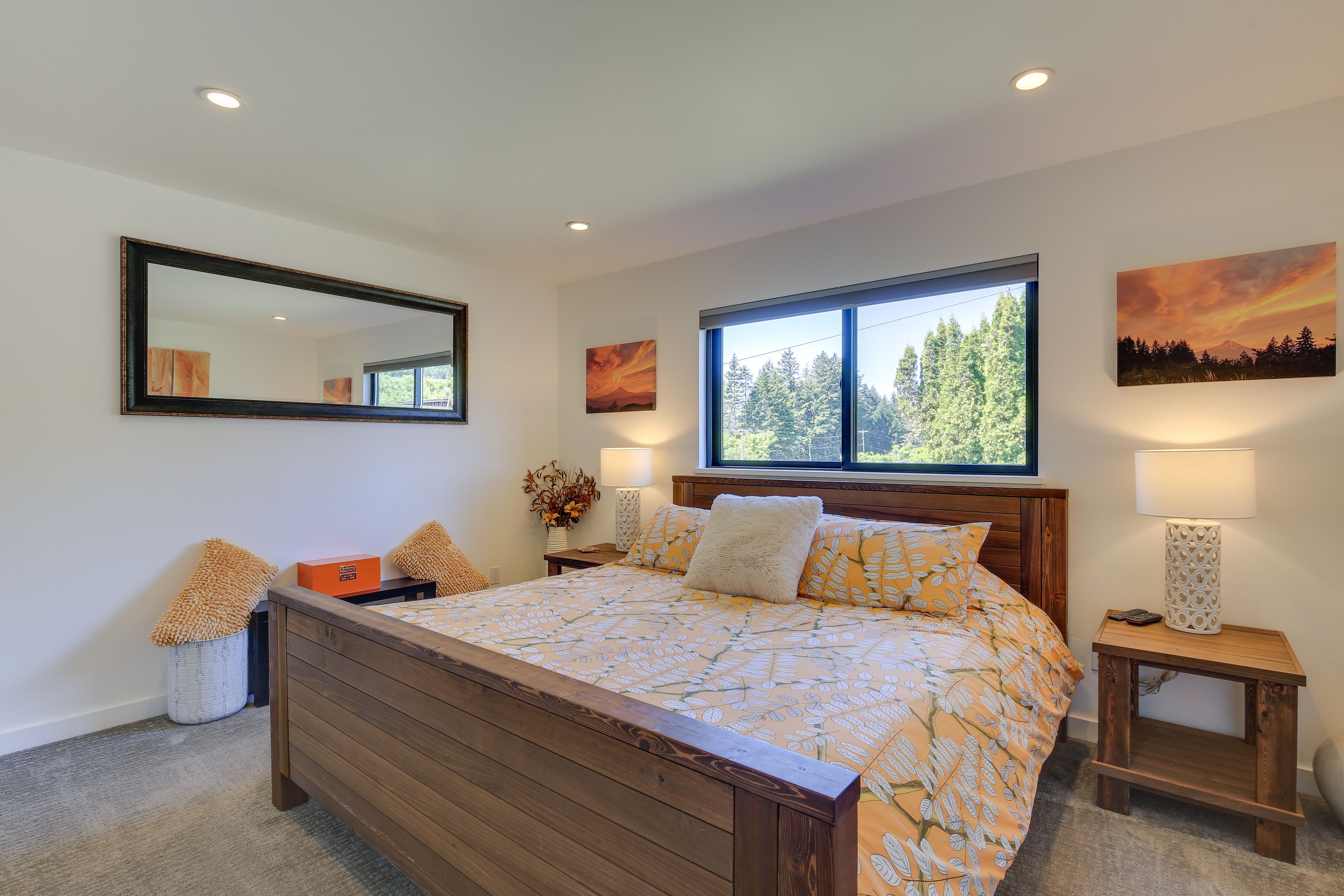 Bedroom 2 | King Bed