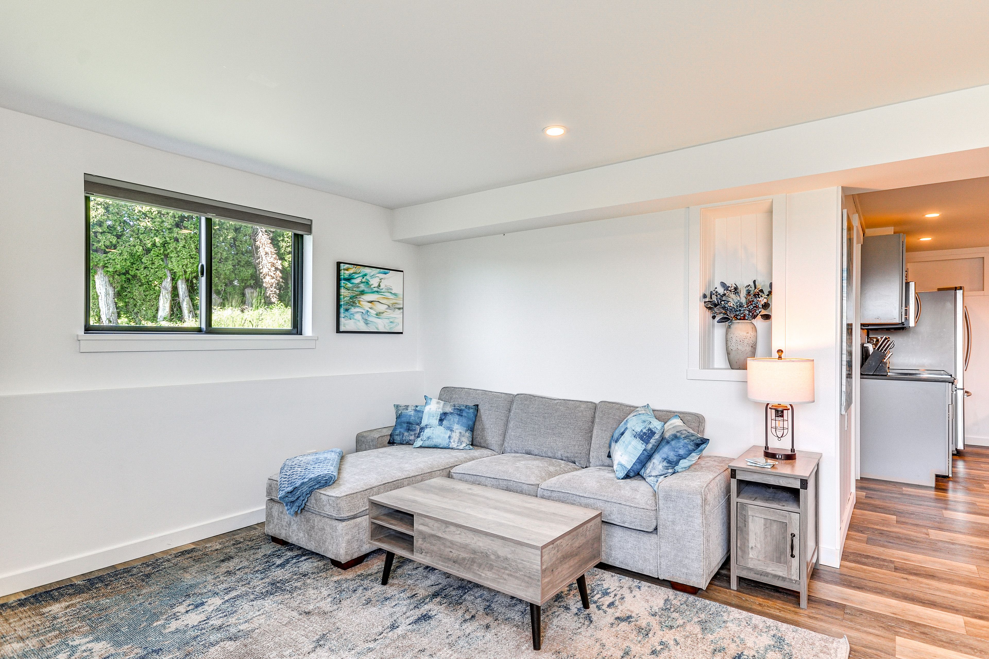 Basement | Living Area | Dining Table | Kitchen
