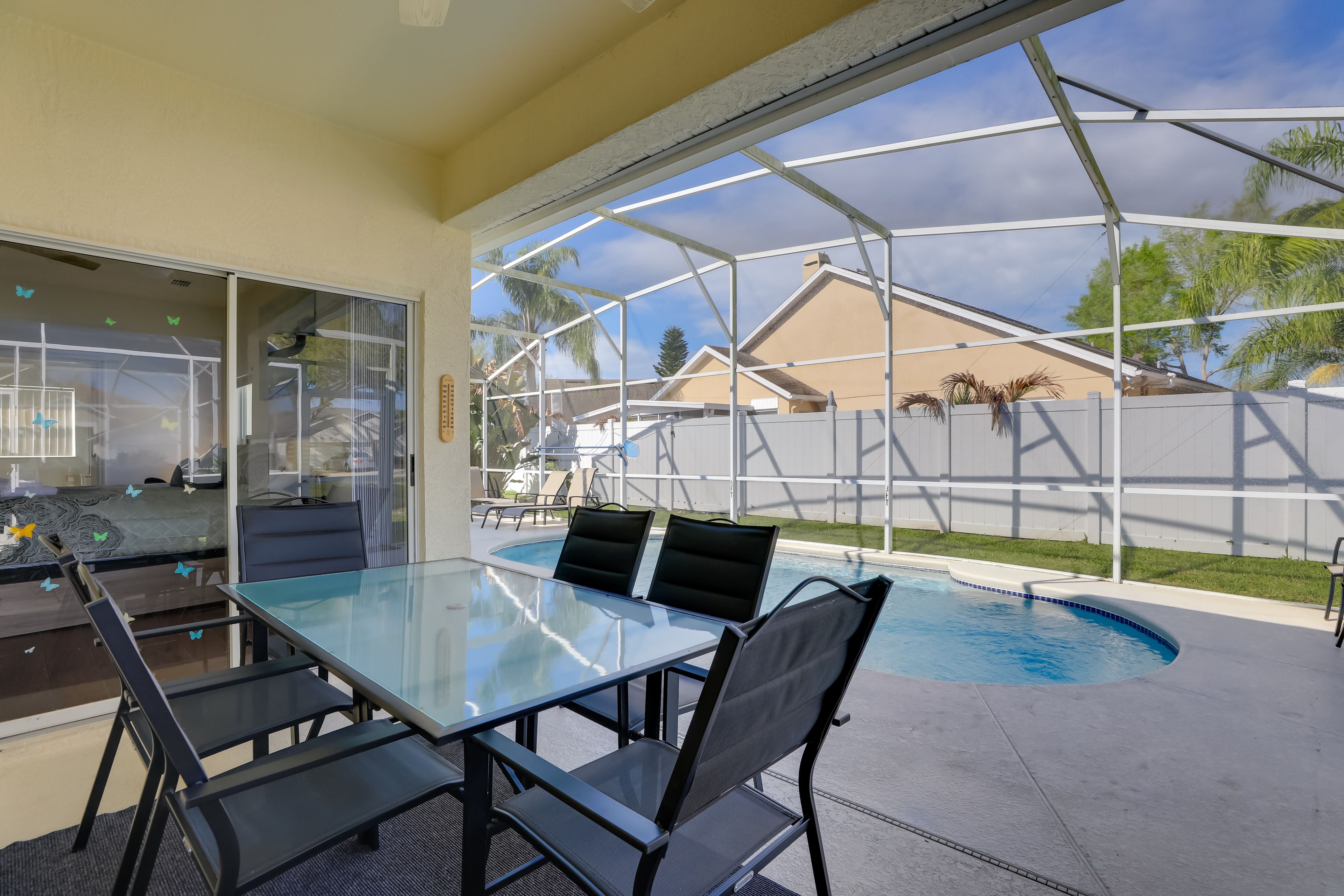 Screened Lanai | Partially Covered | Outdoor Dining Table
