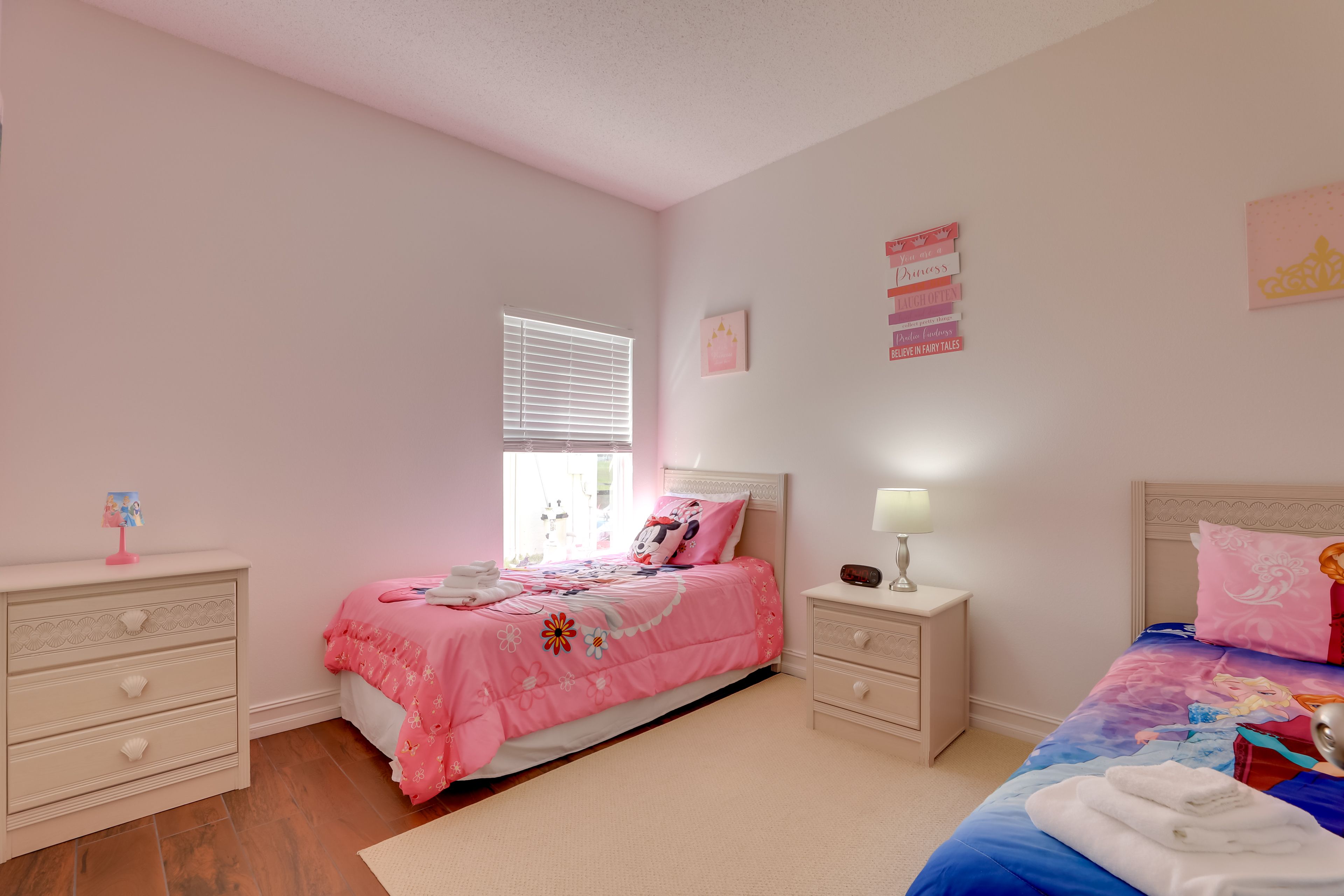 Bedroom 3 | 2 Twin Beds