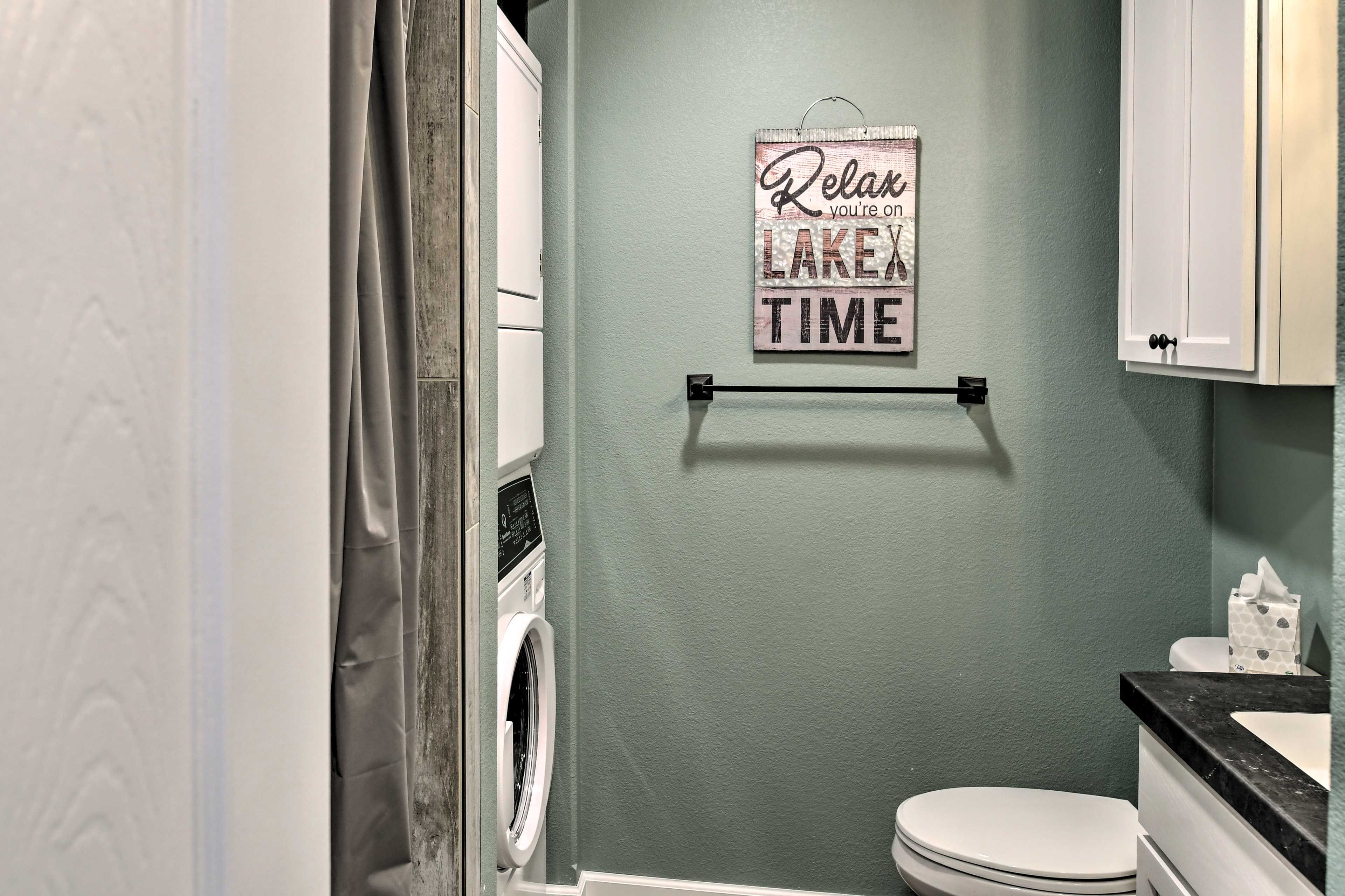Full Bathroom | In-Unit Laundry