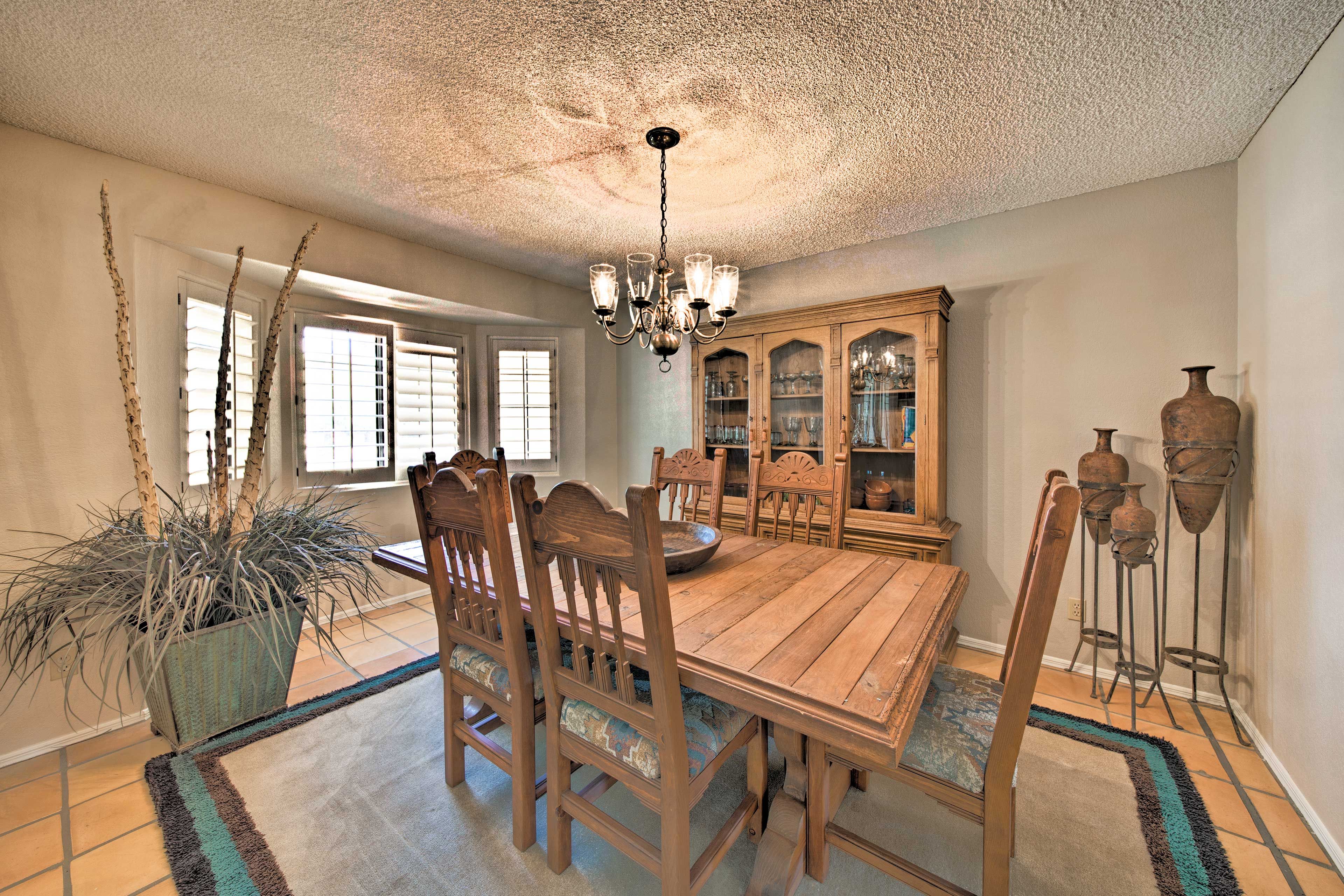 Share home-cooked meals in the formal dining area seating 6.