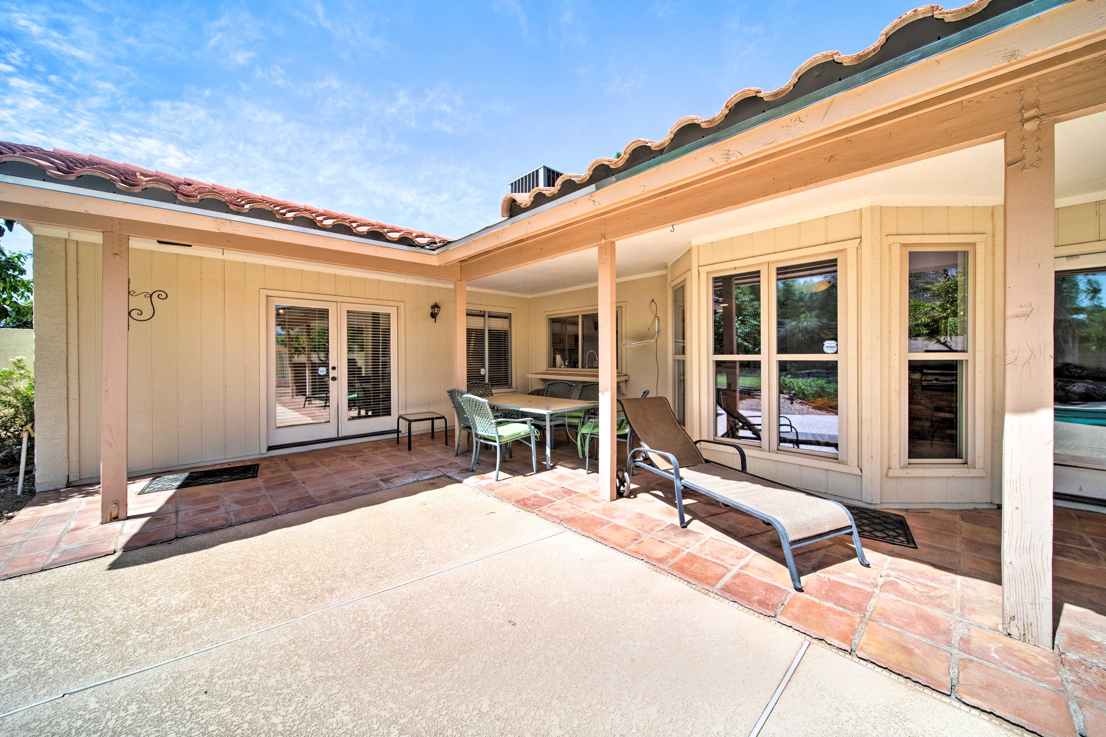 Spend leisurely days enjoying the amenity-filled backyard!