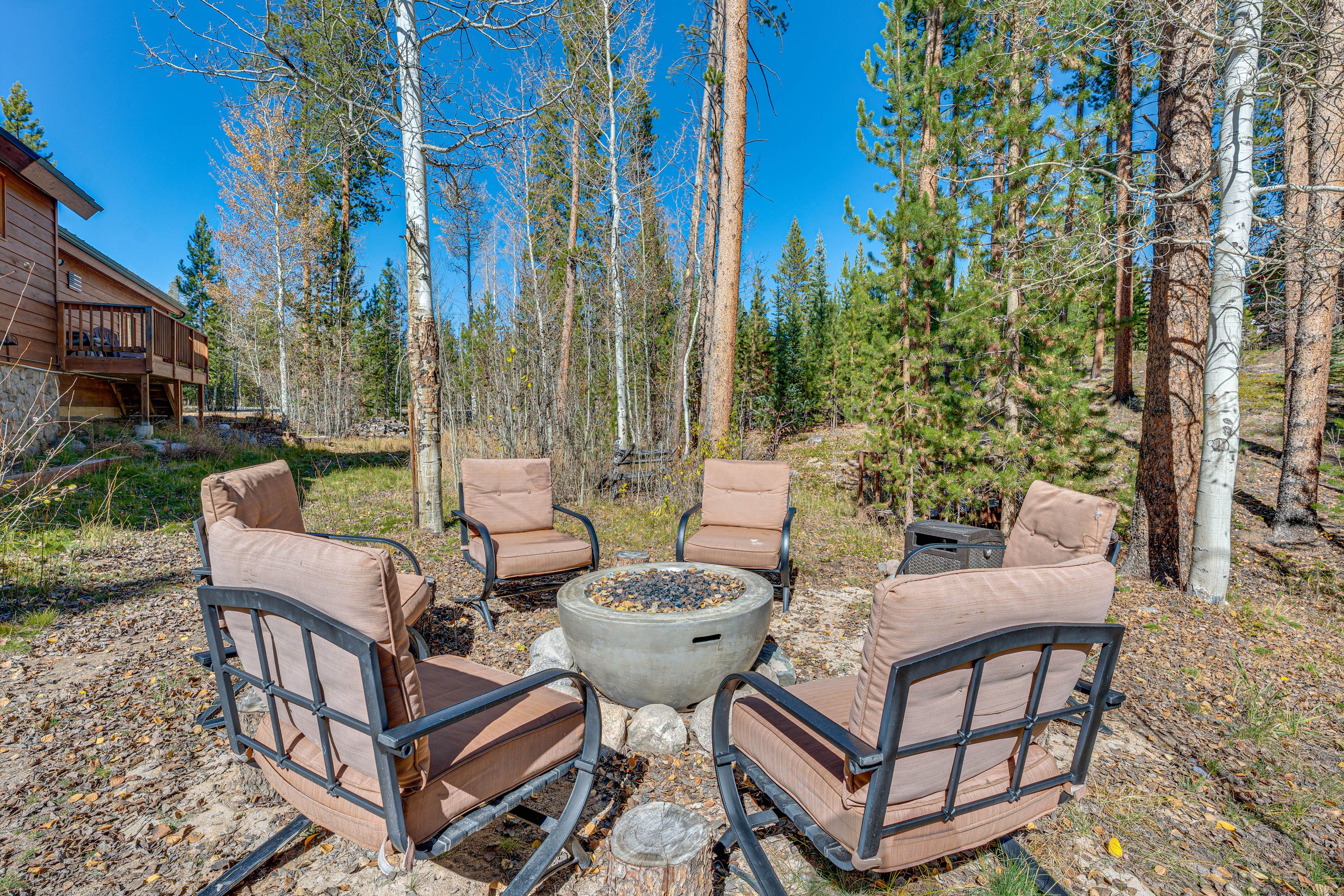 Backyard | Wood-Burning Fire Pit