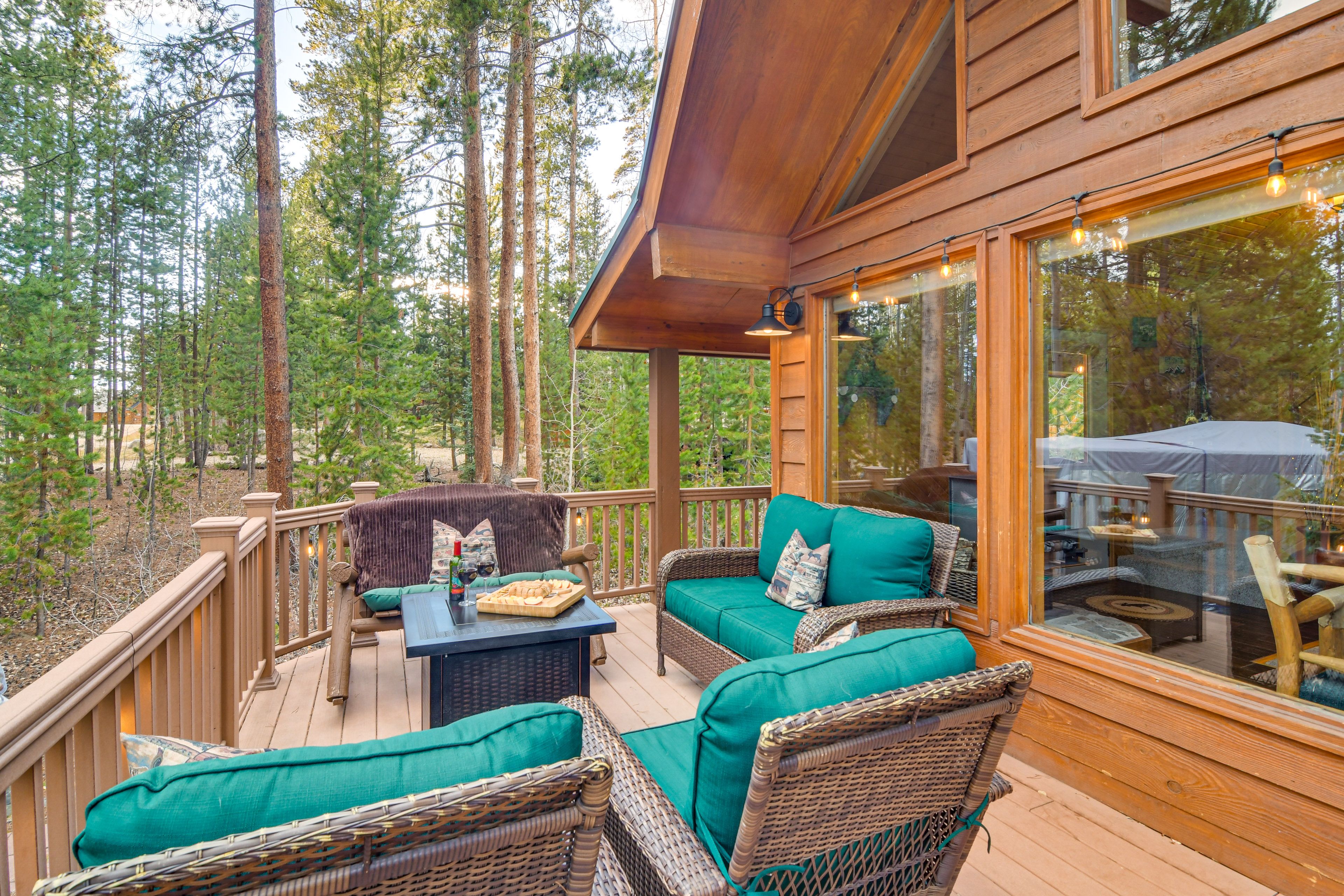 Furnished Deck | Outdoor Dining | Grill | Lounge Area