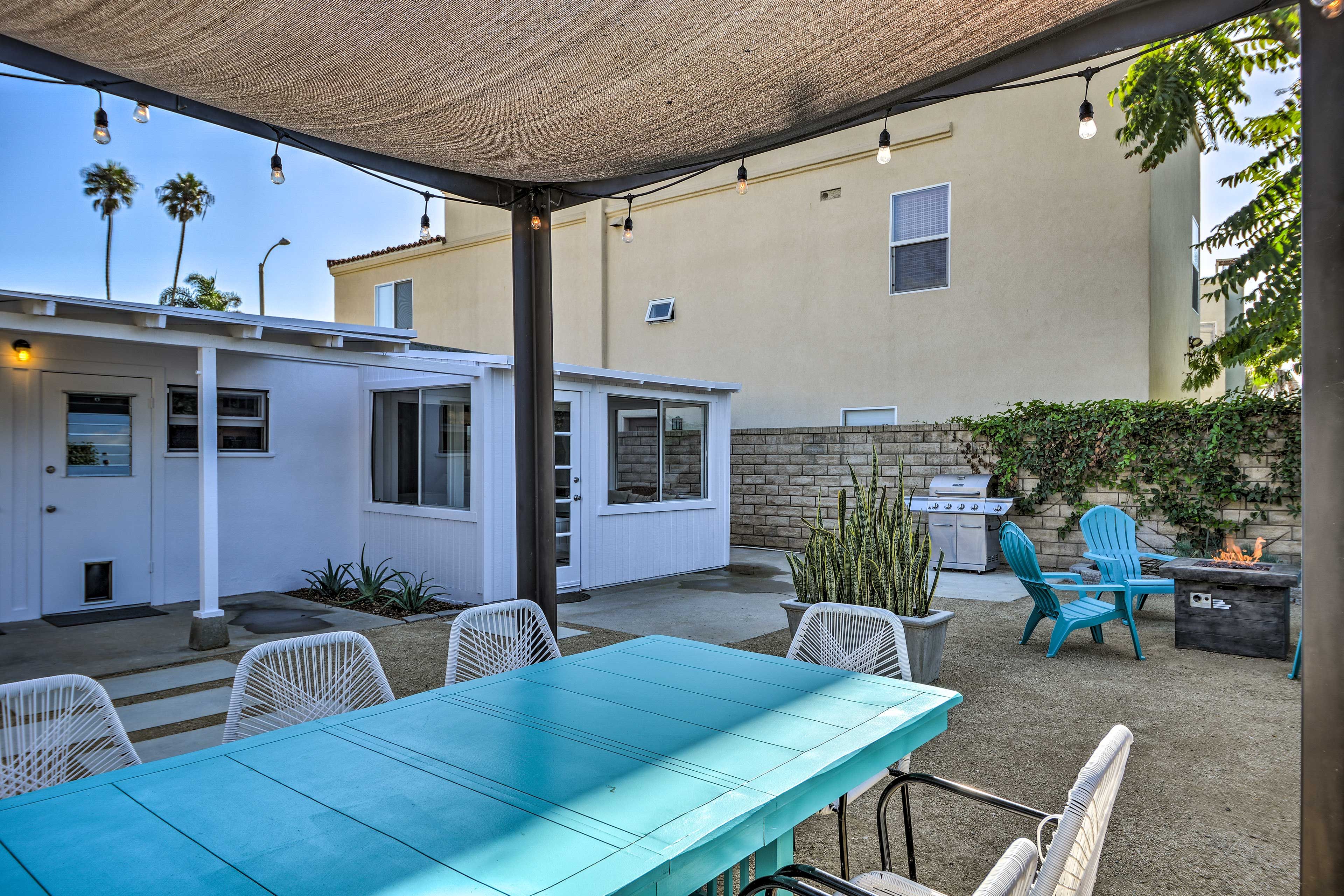Yard w/ Pergola