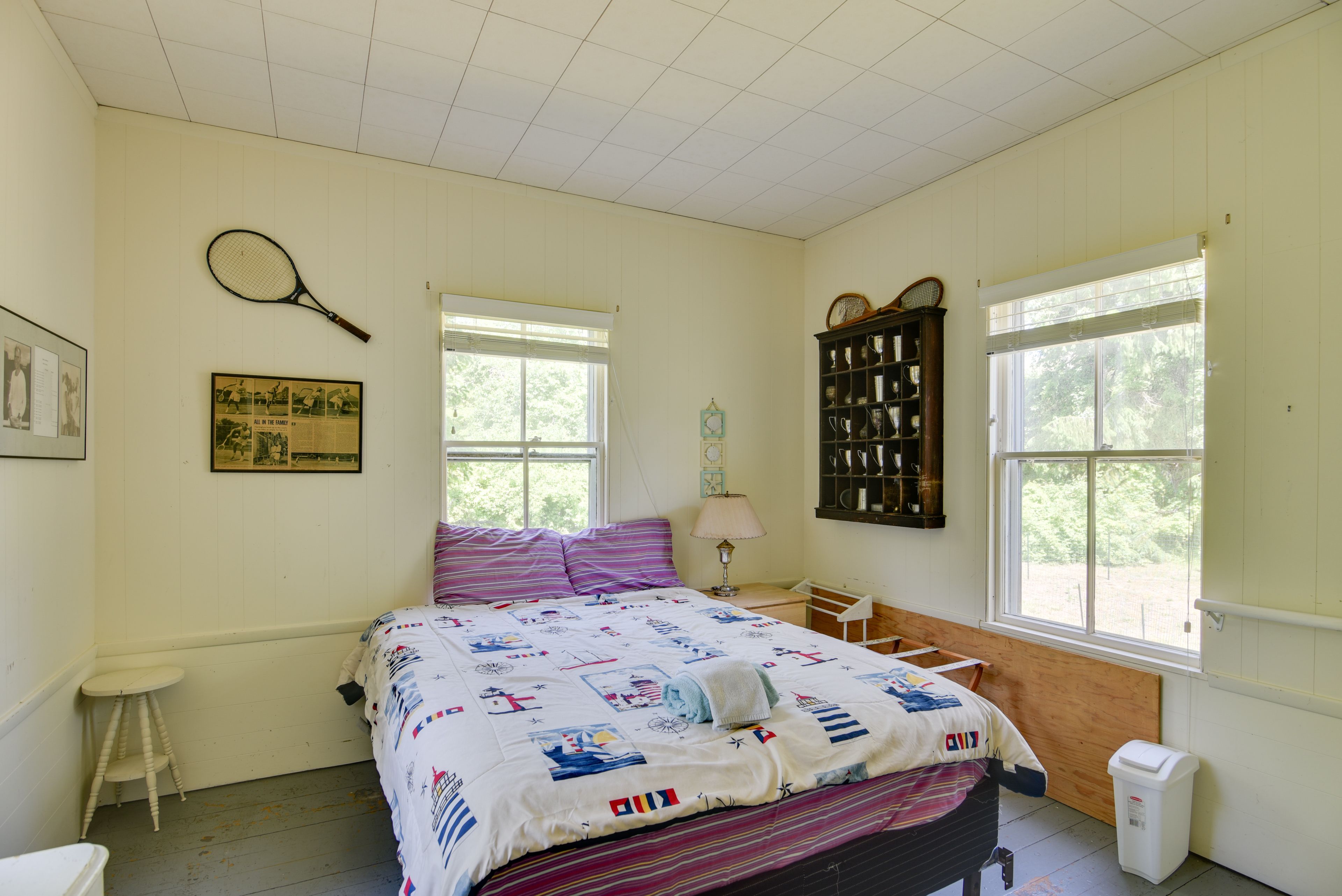 Bedroom 5 | Queen Bed | 1st Floor