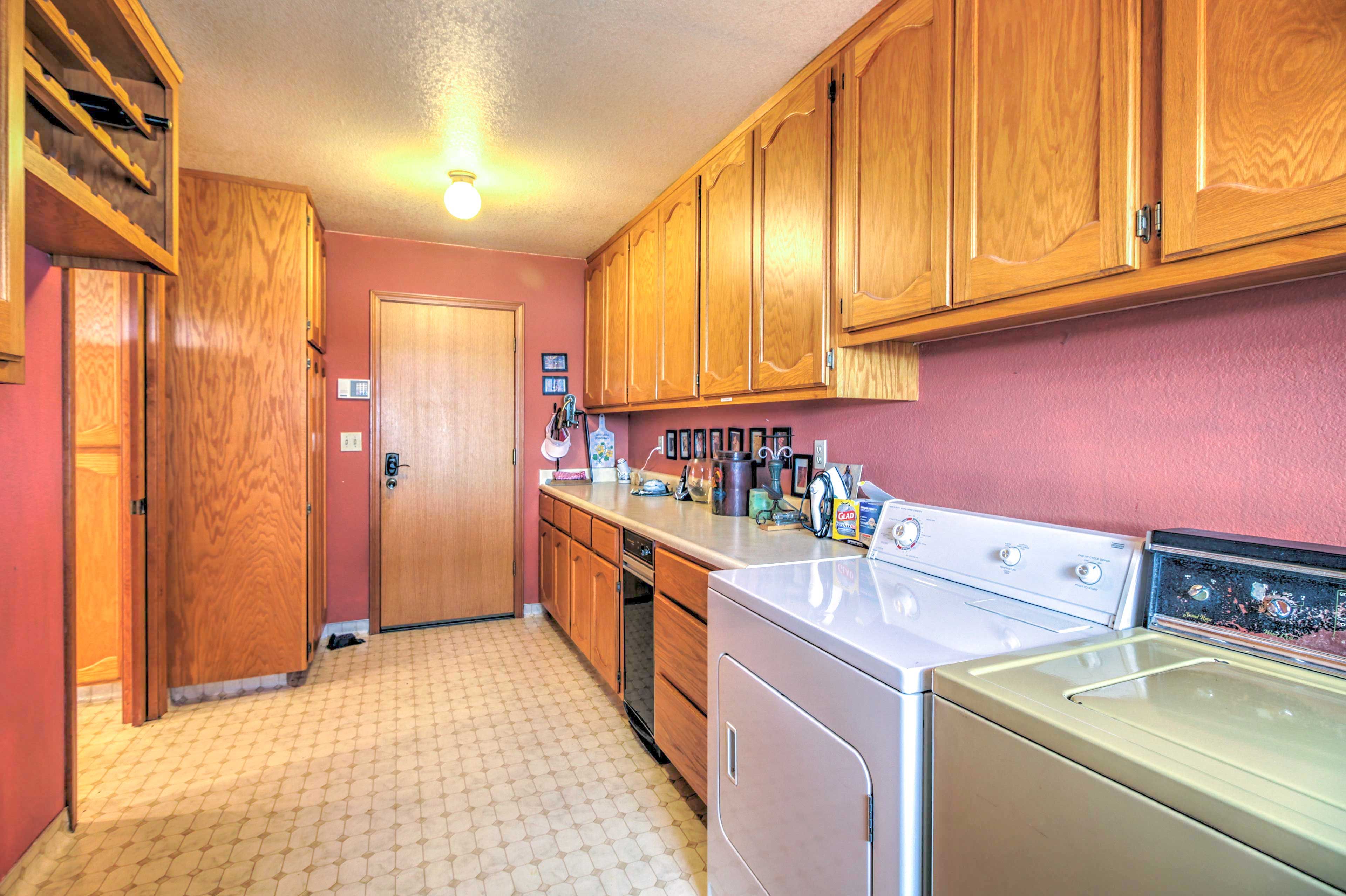 Washer & Dryer