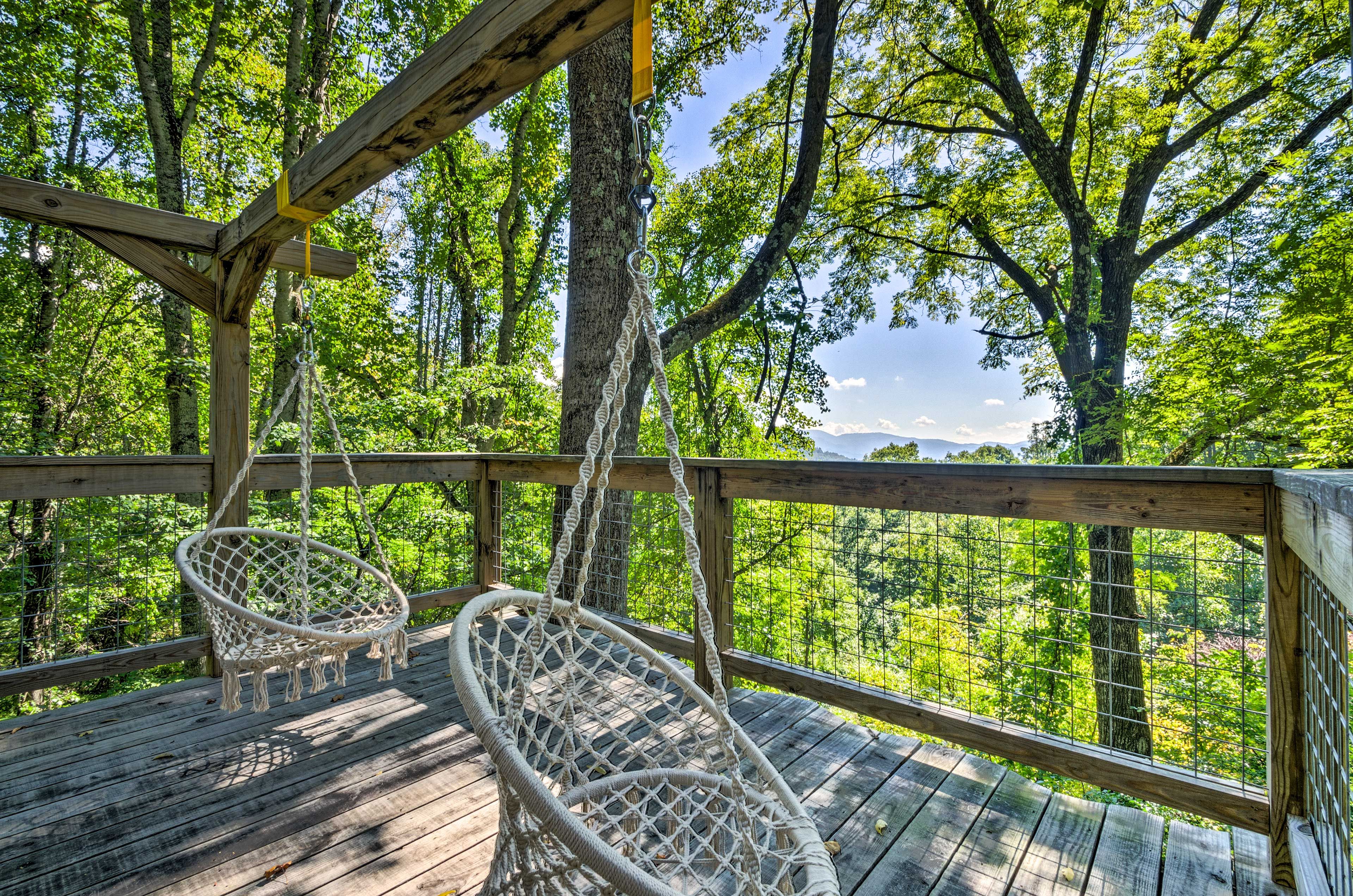 Book your next Blue Ridge retreat to this unique home in Fairview!