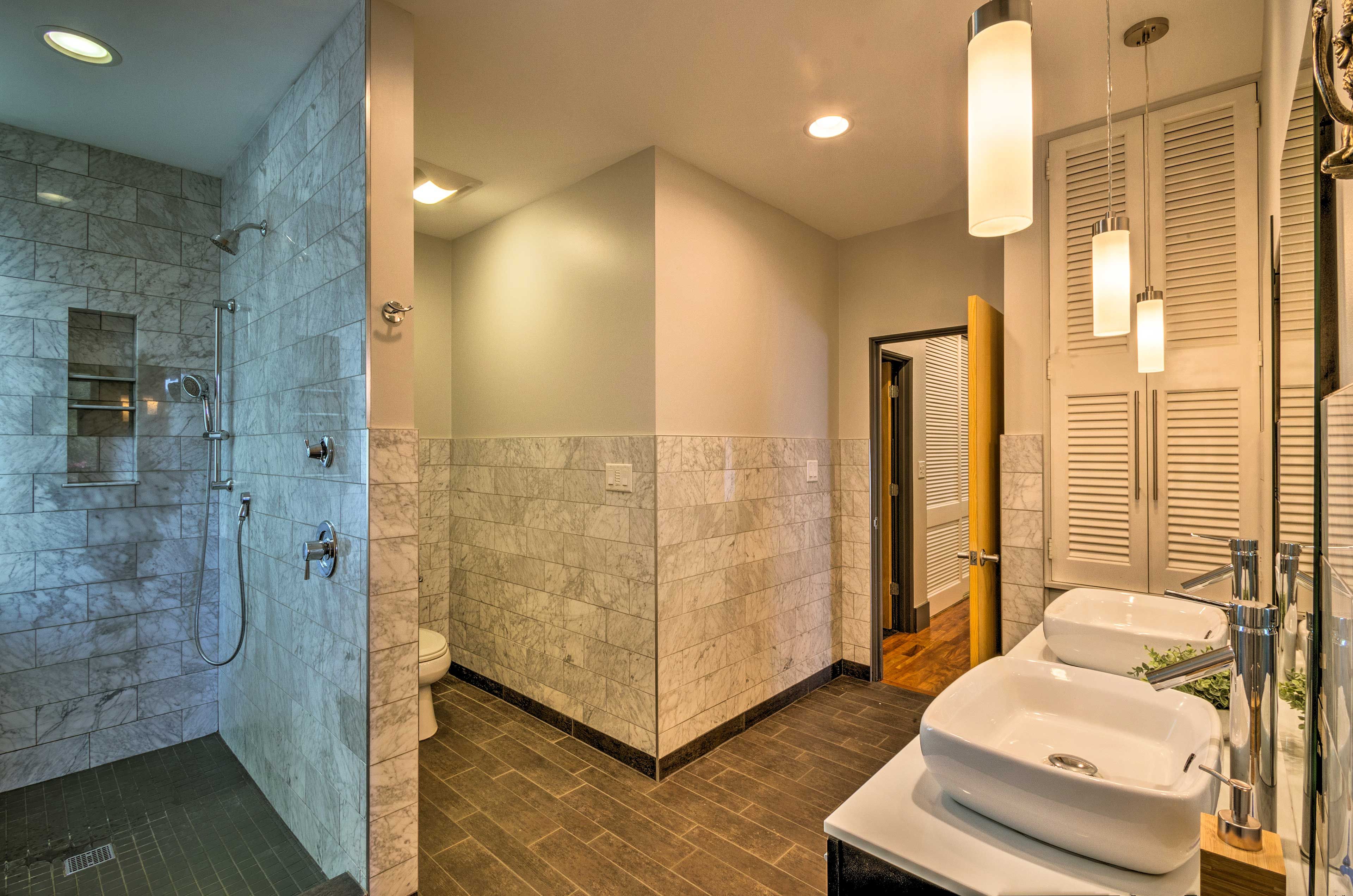 Enjoy the added luxury of a full en-suite bathroom.