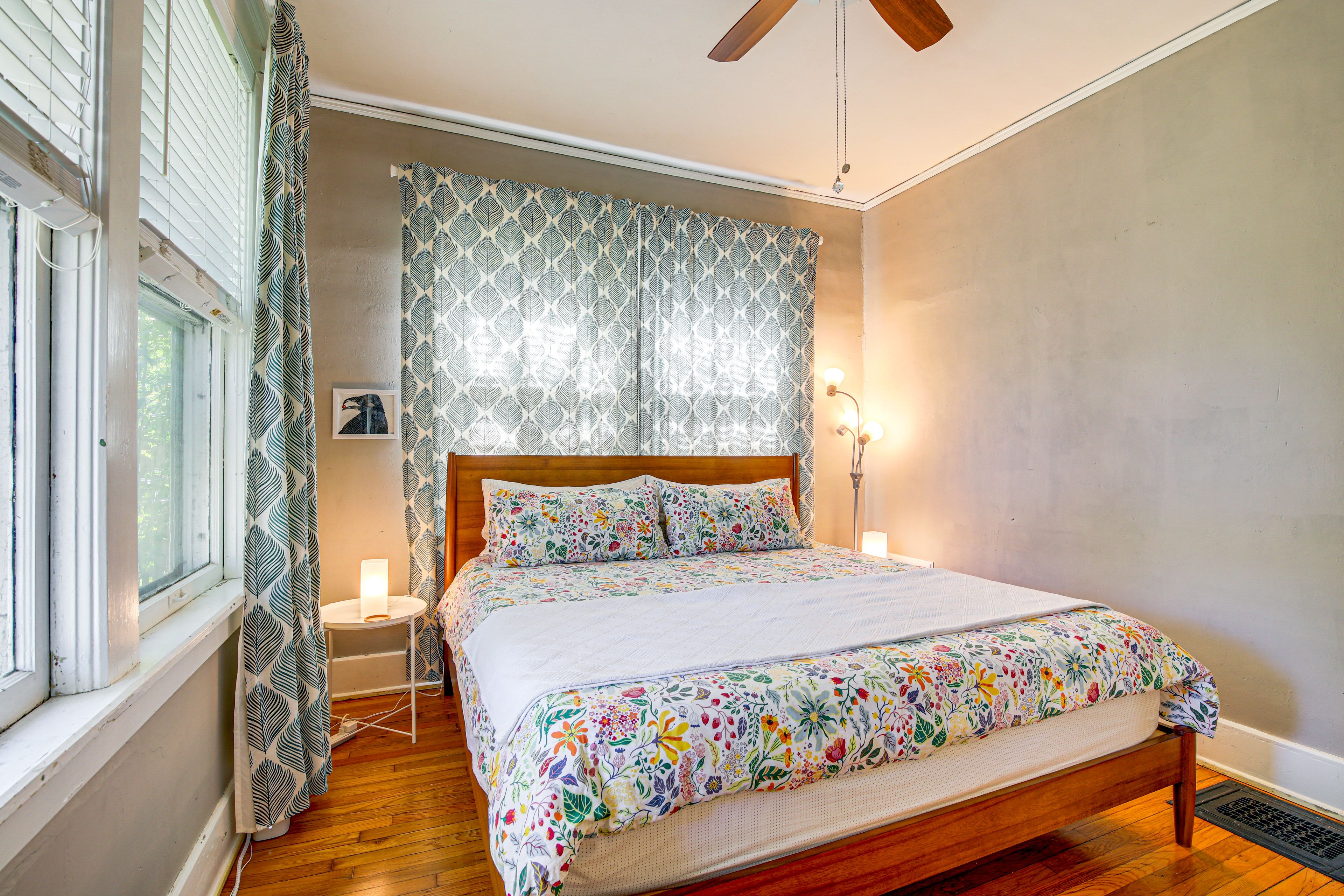 Bedroom 1 | King Bed | Linens