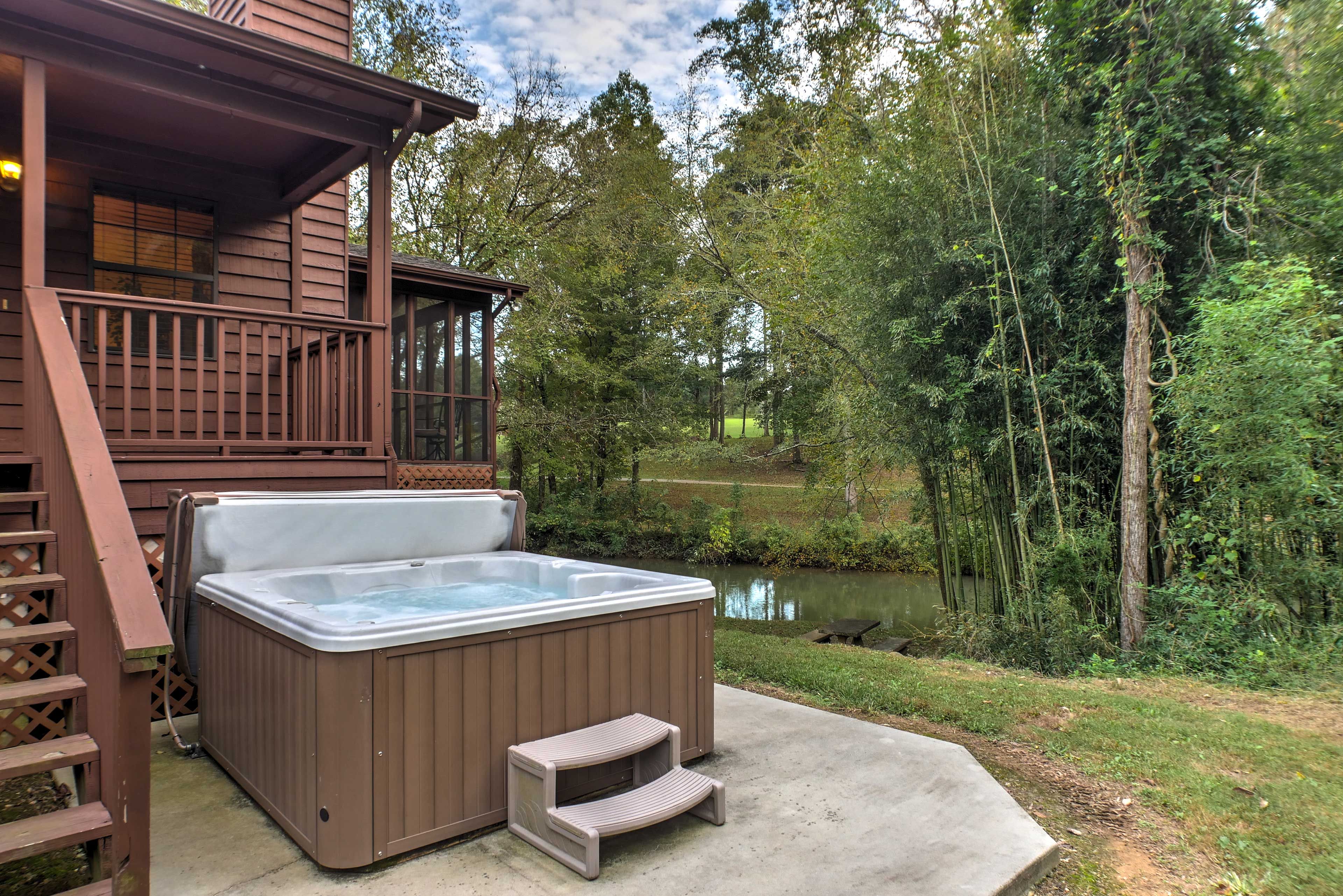 Patio | Hot Tub