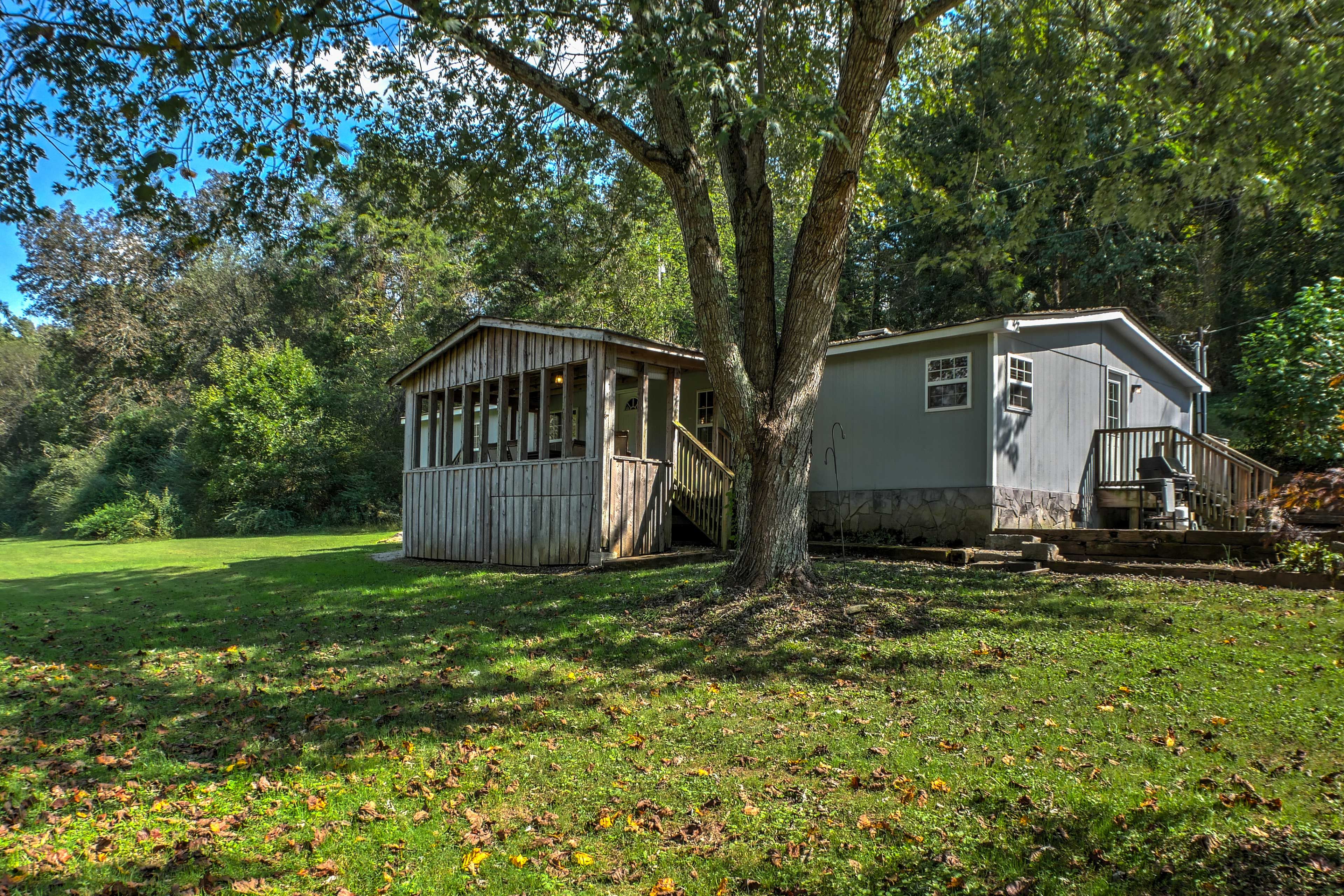 Ooltewah Vacation Rental | 3BR | 2BA | 1,610 Sq Ft | Stairs Required
