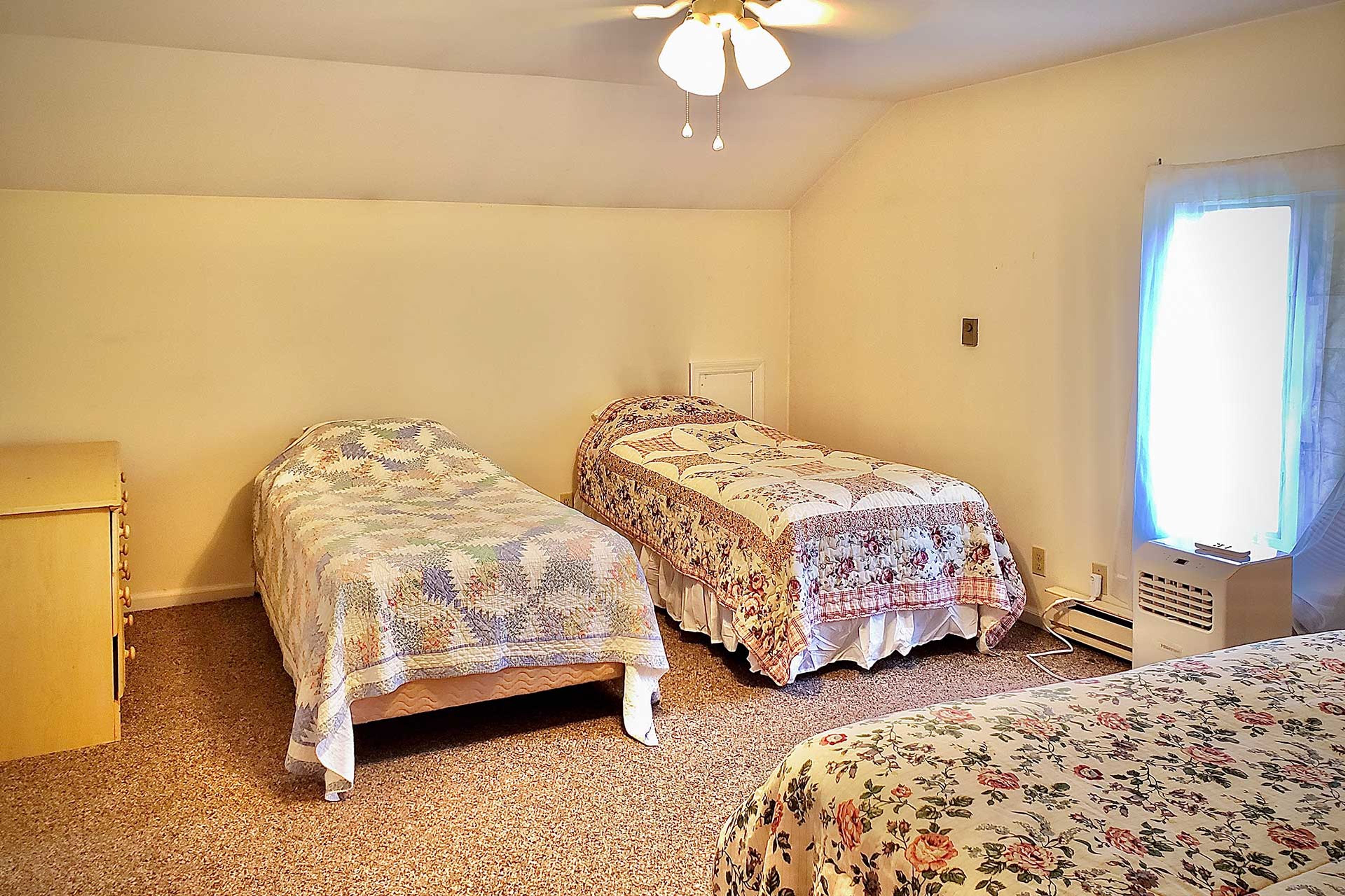 Bedroom 1 | Linens Provided