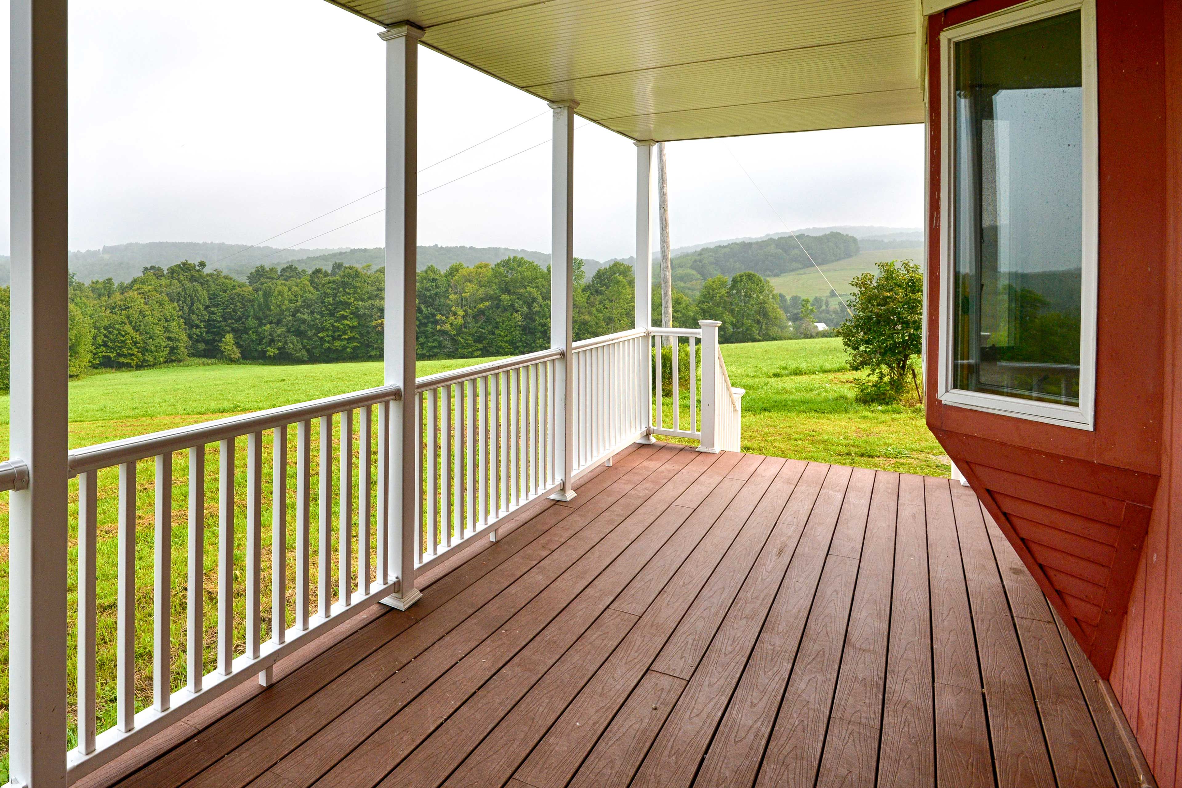 Home Exterior | Covered Porch