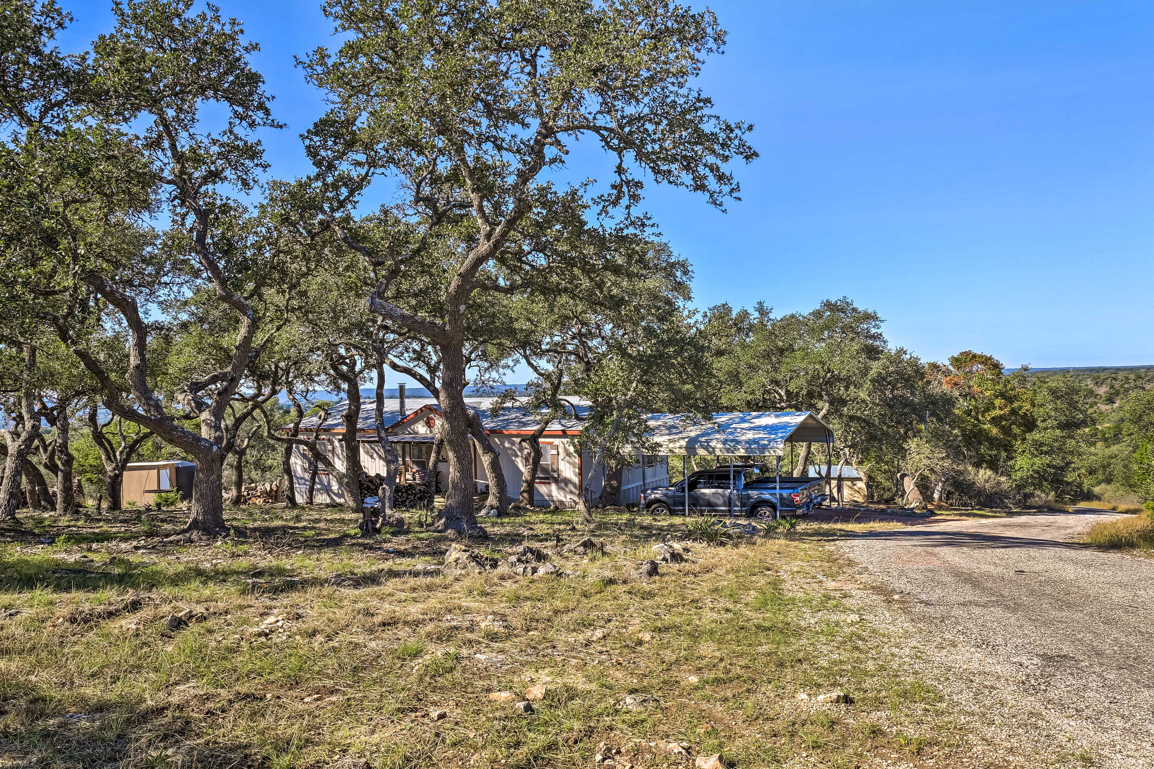 Parking | Carport (2 Vehicles) | Driveway (2 Vehicles)