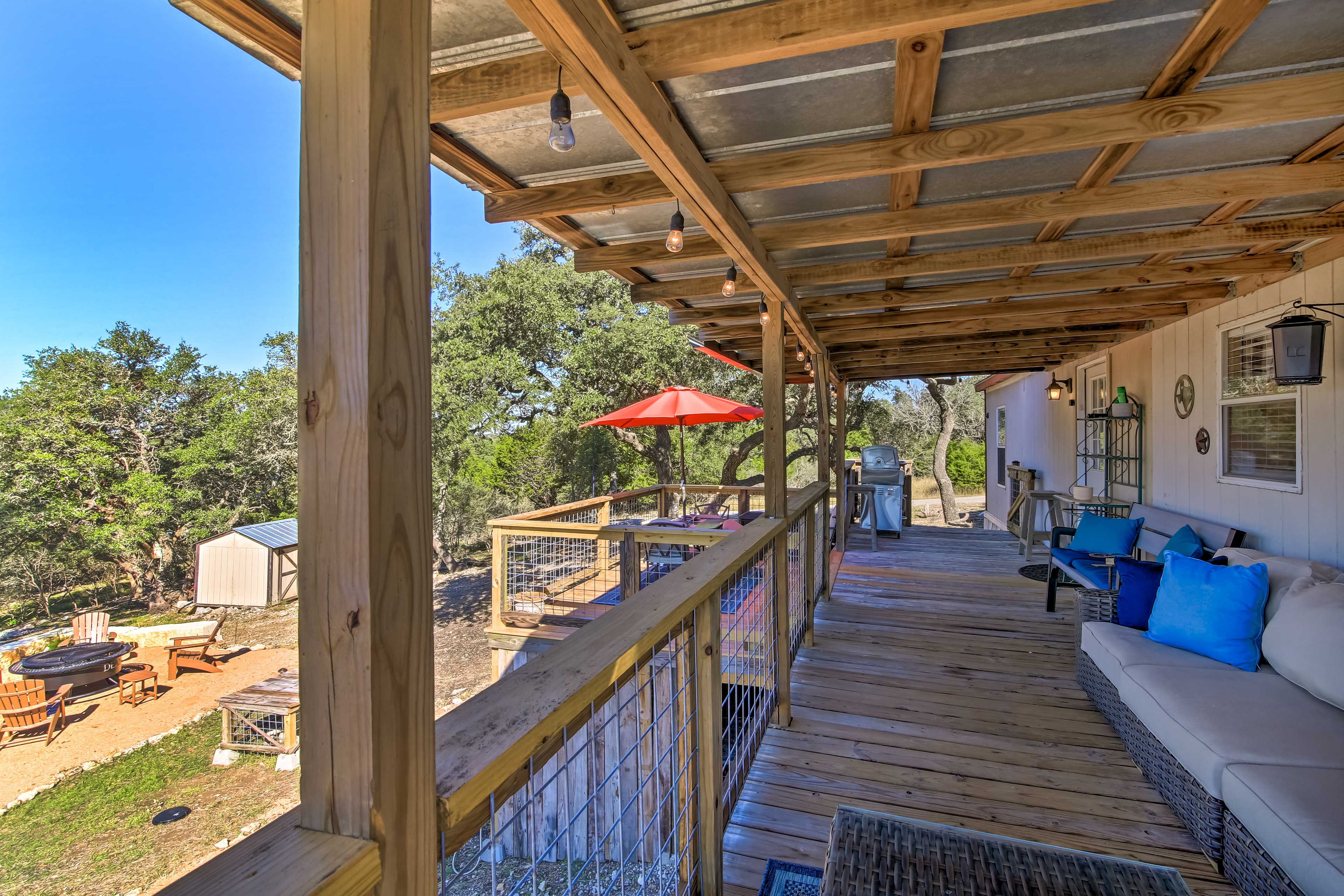 Private Covered Deck | Gas Grill