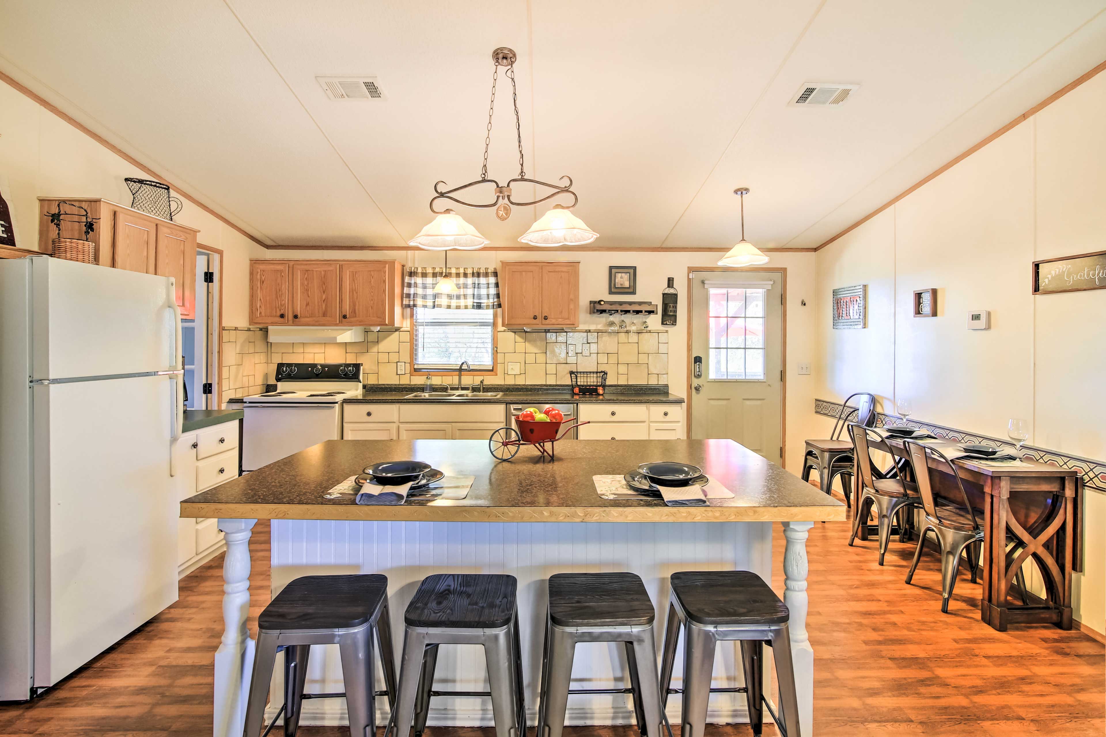 Kitchen | Coffee Maker | Spices | Toaster