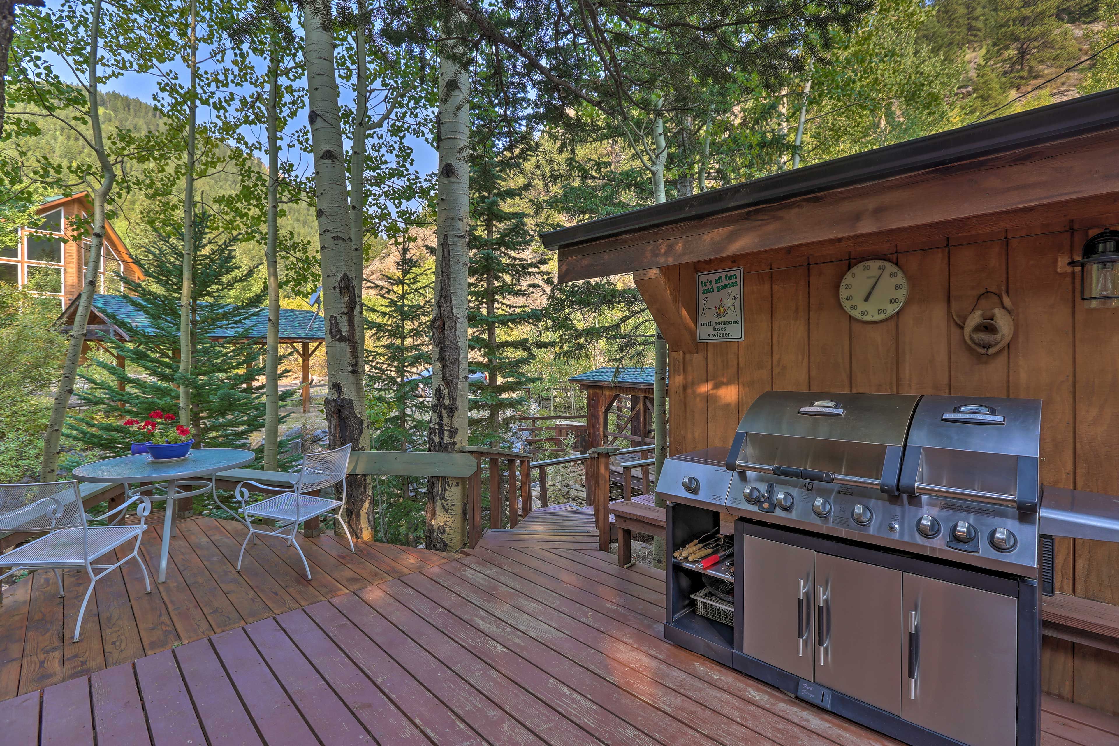 Front Deck | Main Level