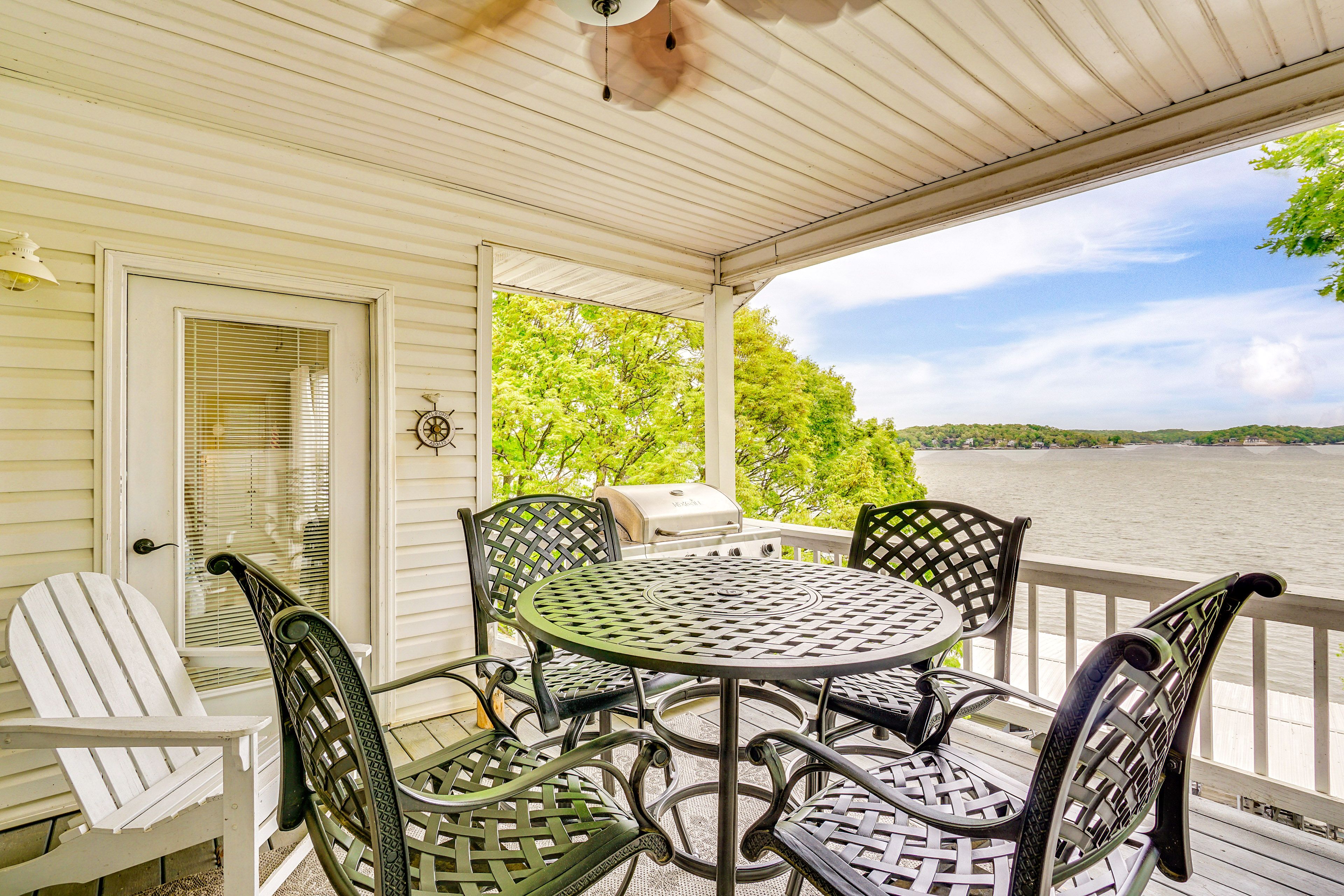 Private Furnished Balcony | Lake Views
