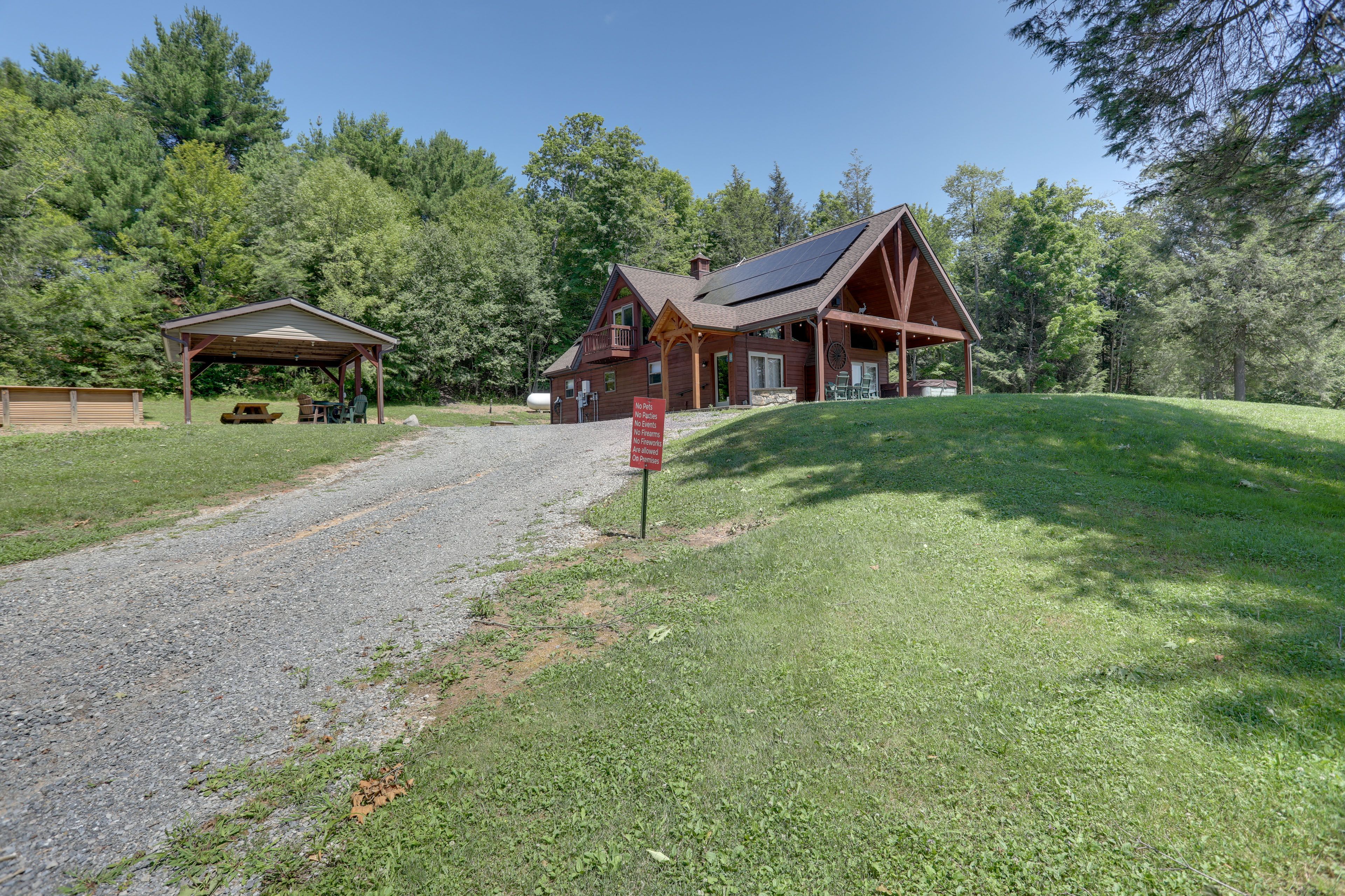 Ample Driveway Parking