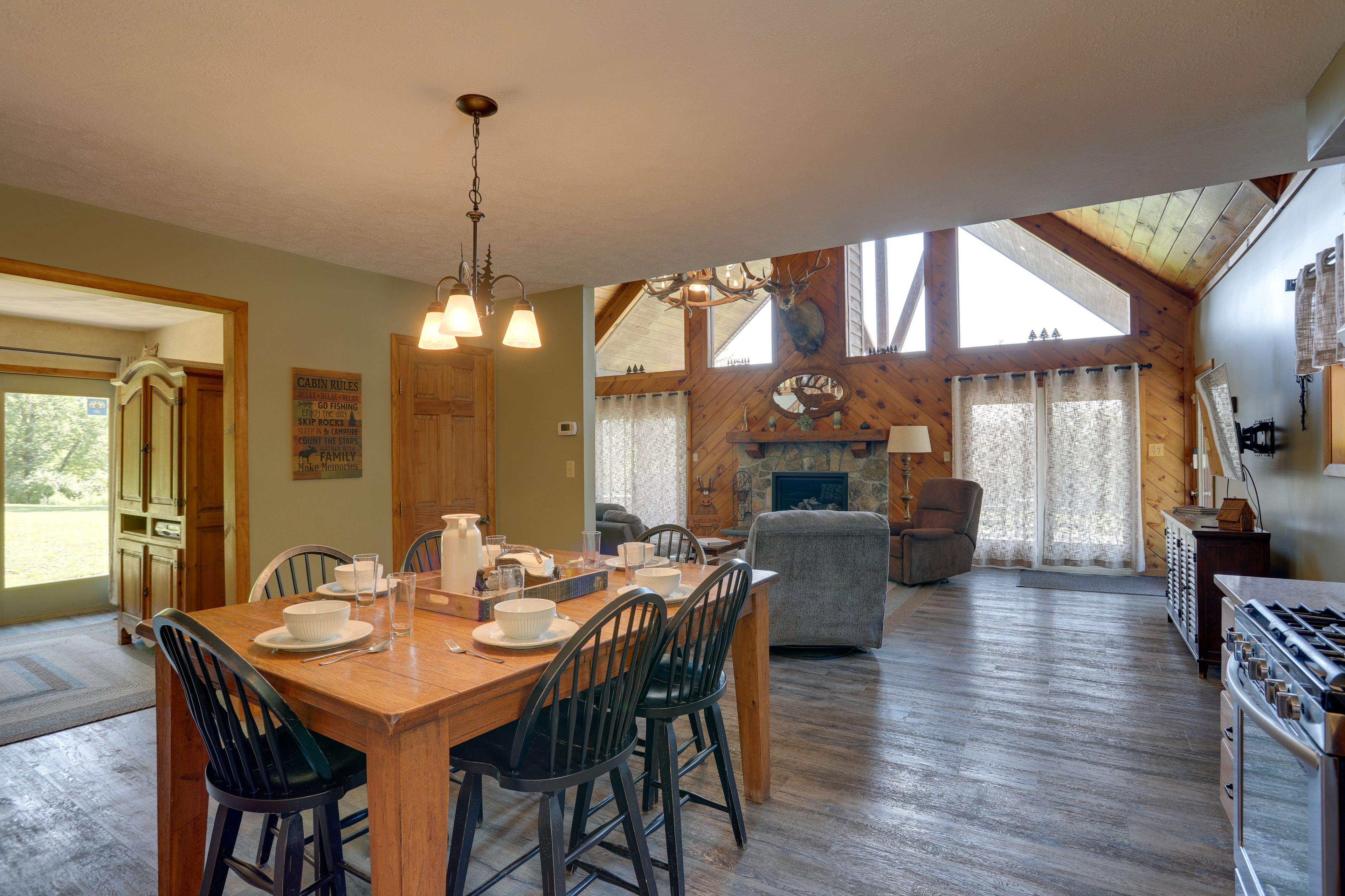 Dining Area | 1st Floor