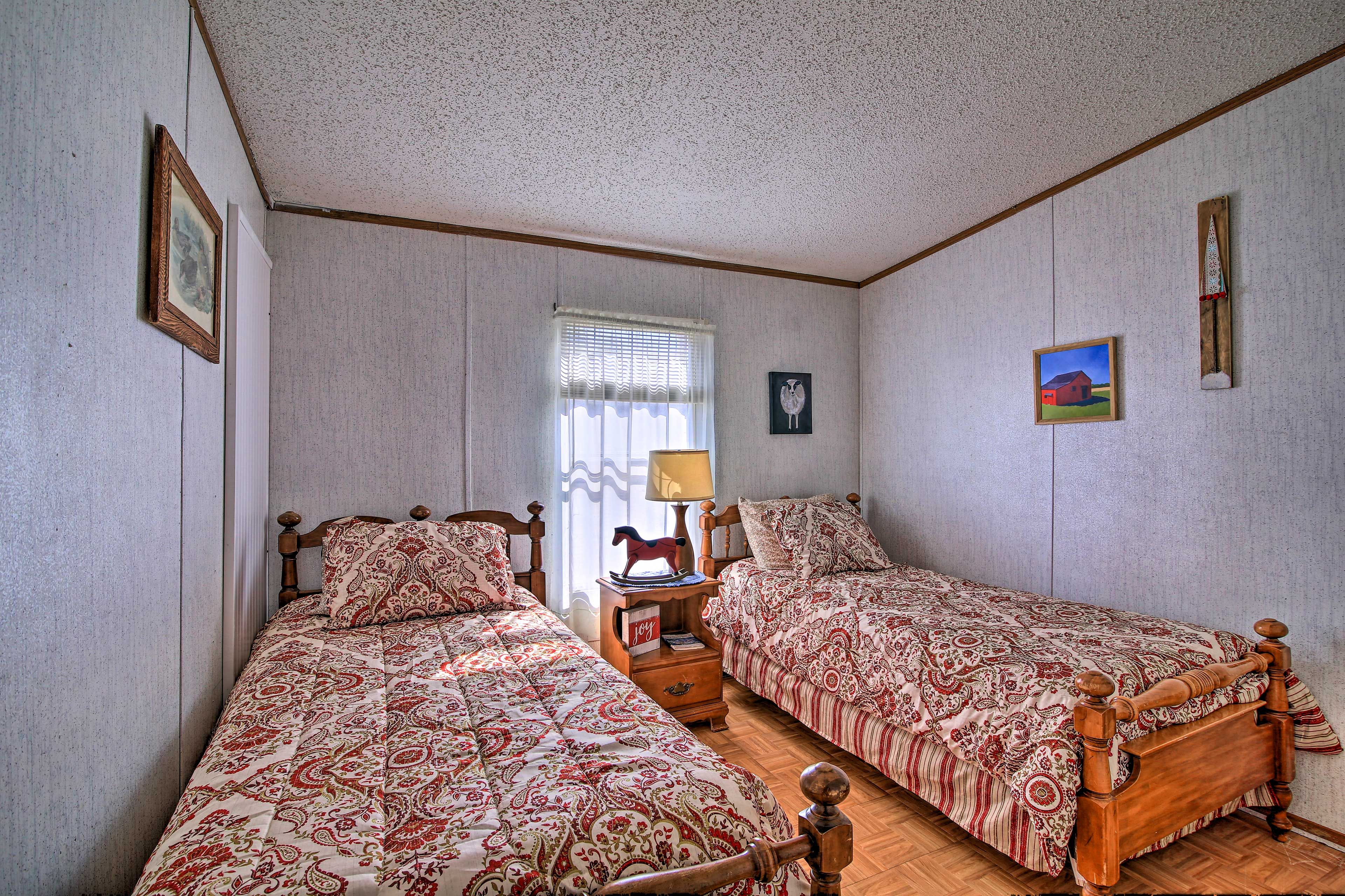 Bedroom 3 | 2 Twin Beds