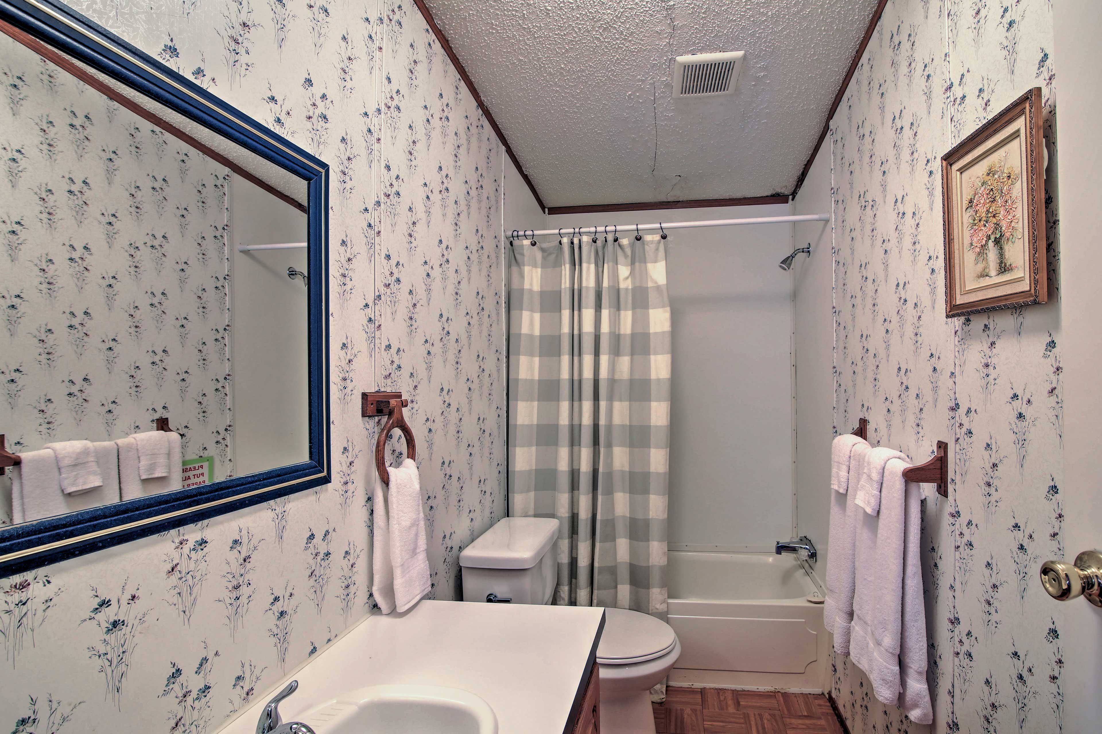 Full Bathroom