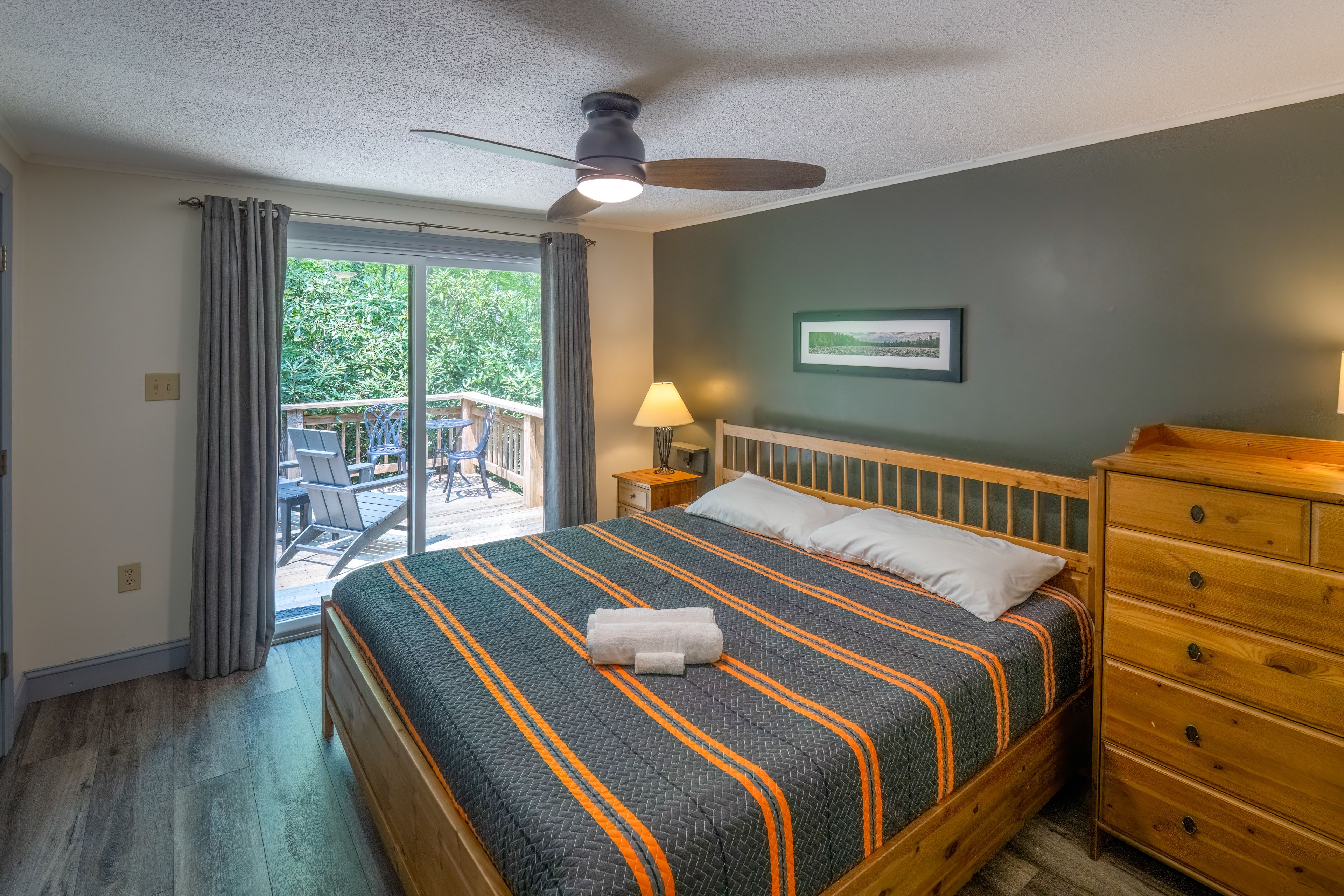 Bedroom 2 | Queen Bed | Deck Access