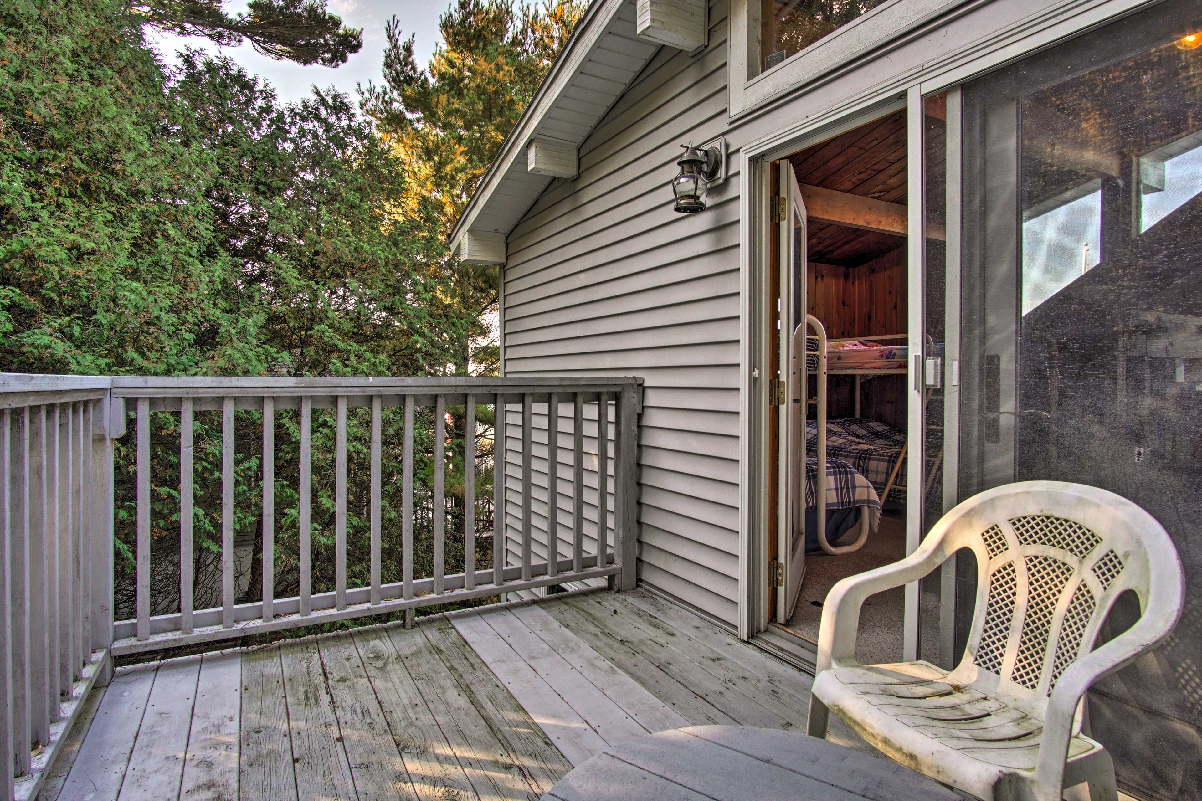 Private Deck